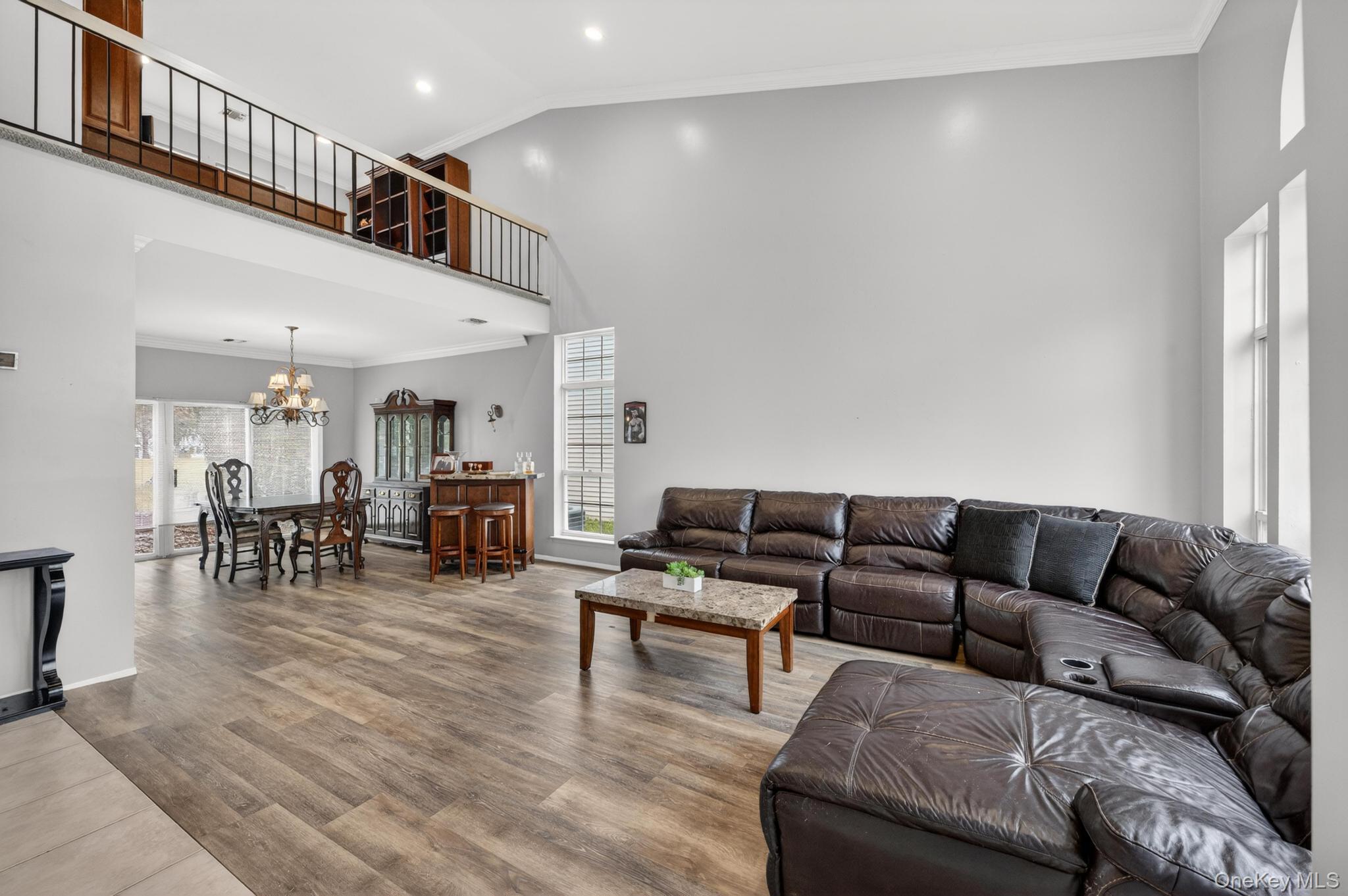 #7 photo, 27 Hamlet Drive, Commack , NY 11725