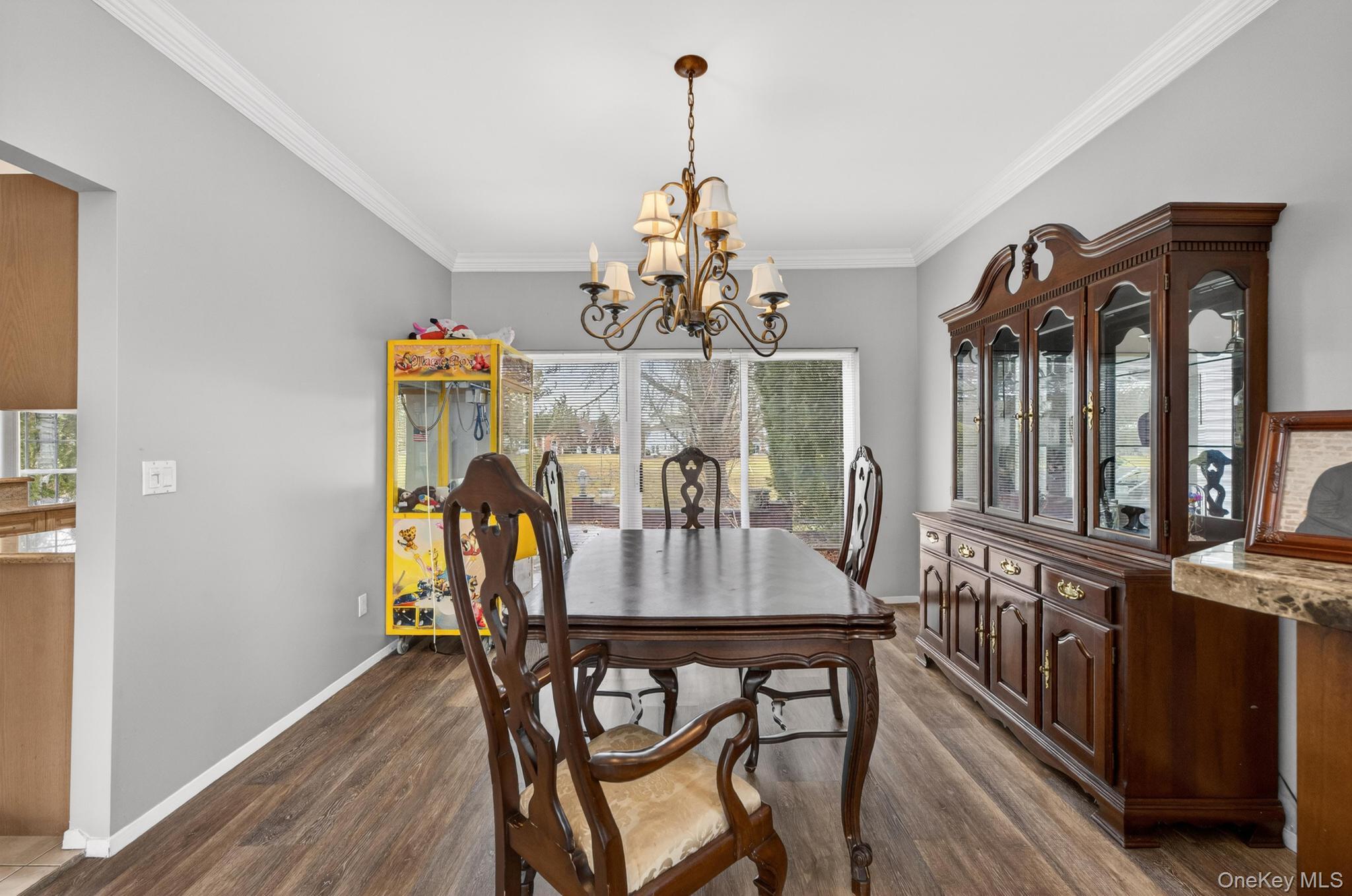 #9 photo, 27 Hamlet Drive, Commack , NY 11725