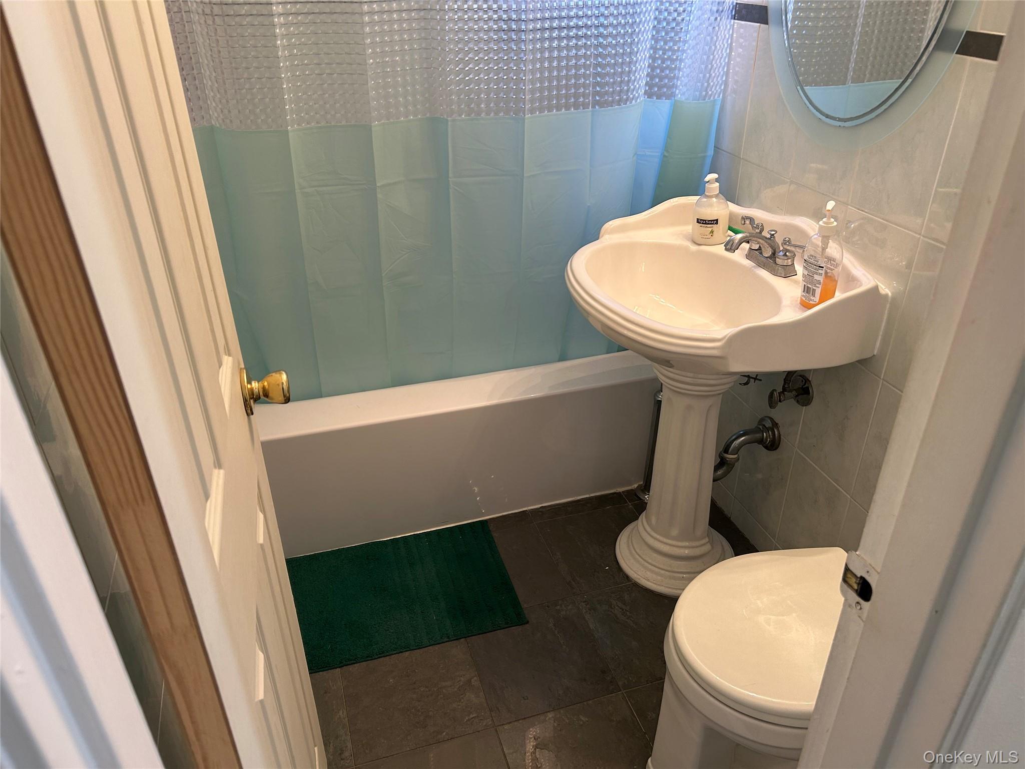 #17 photo, 83-20 98 Street, কুইন্‌স Woodhaven , NY 11421