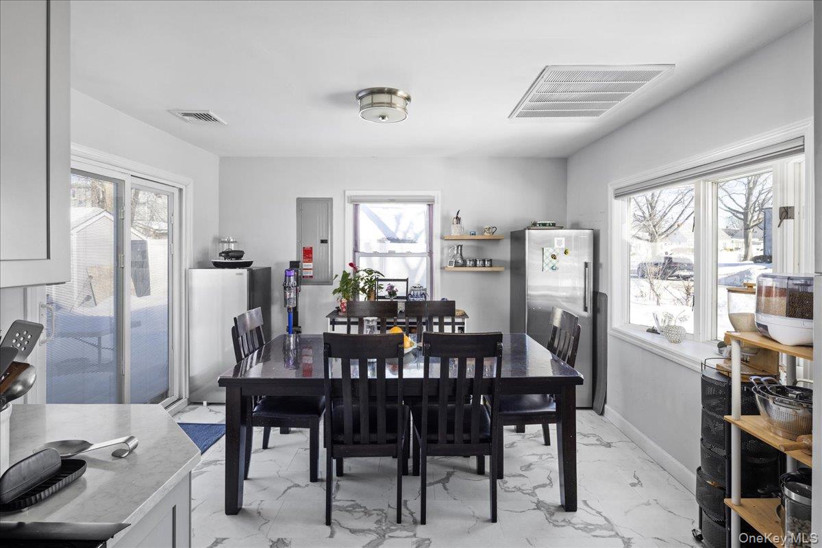 #15 photo, 2 Violet Lane, Levittown , NY 11756