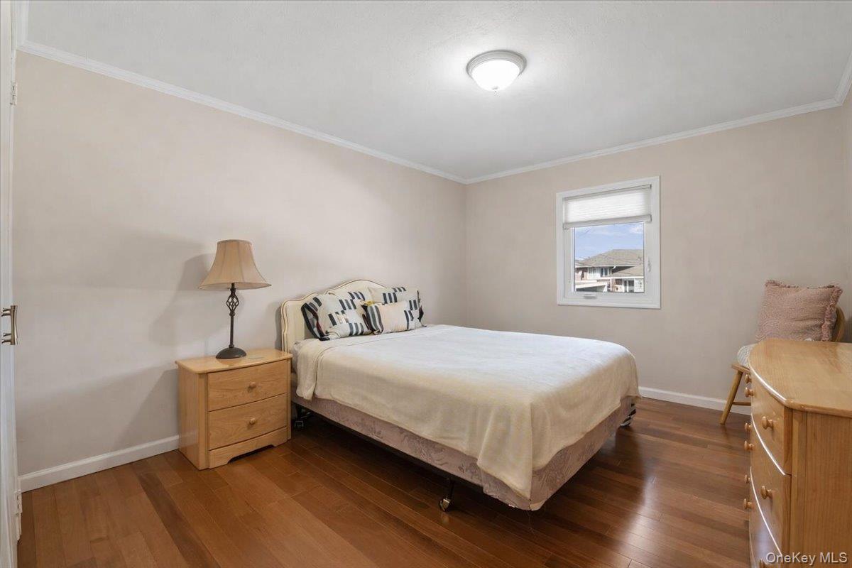 #20 photo, 780 Regent Drive, Westbury , NY 11590