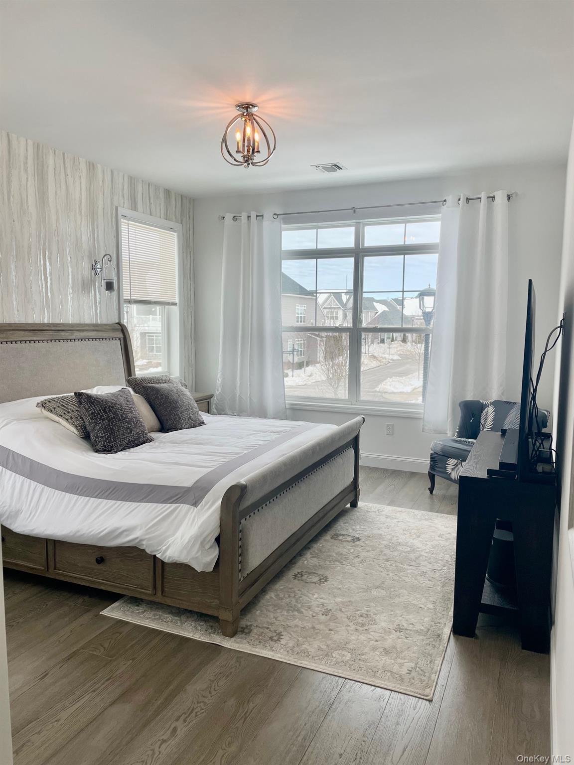 #4 photo, 278 Silver Timber Drive, Yaphank , NY 11980