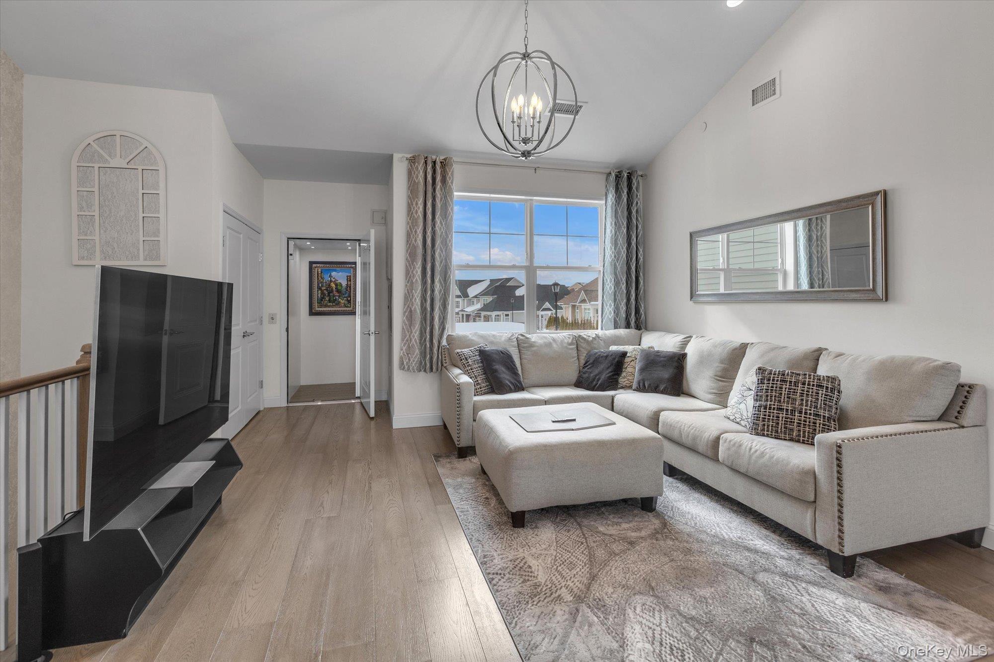 #9 photo, 278 Silver Timber Drive, サフォーク郡 Yaphank , NY 11980