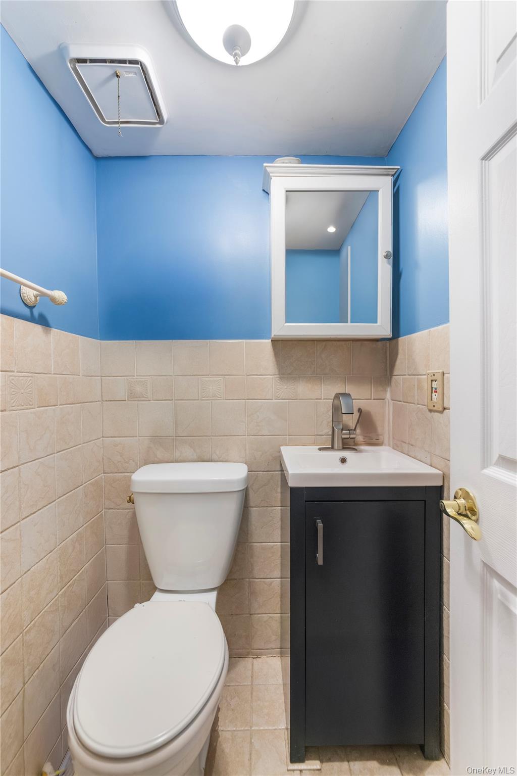 #5 photo, 588 Yetman Avenue, Staten Island , NY 10307