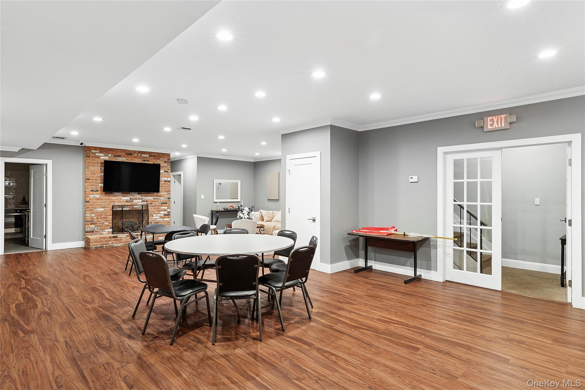 #16 photo, 137 Woodlake Drive, নাসাউ কাউন্টি Woodbury , NY 11797