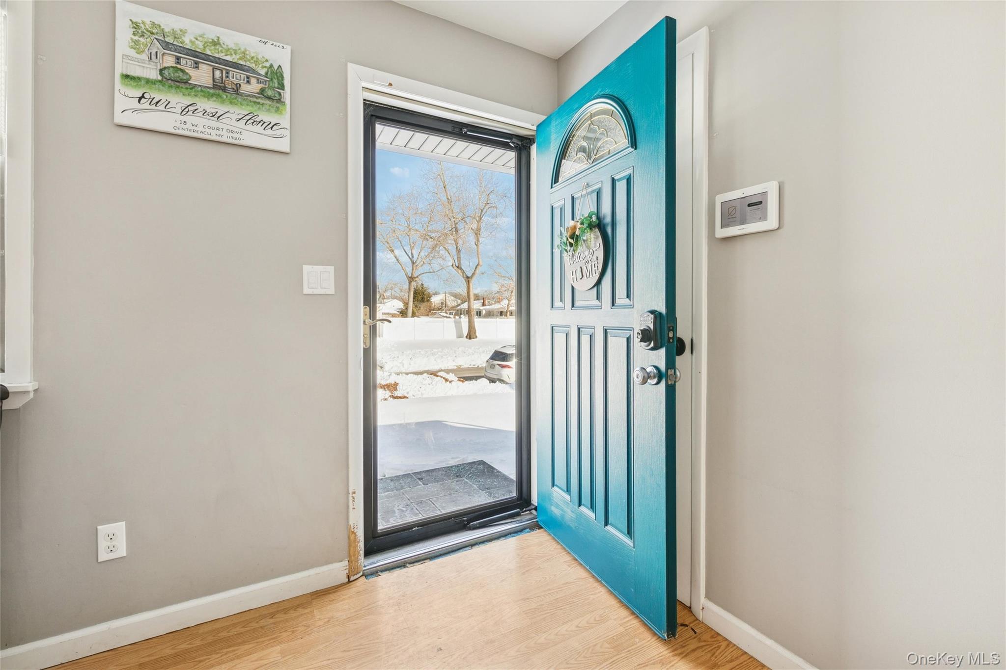 #2 photo, 18 W Court Drive, সাফোক কাউন্টি Centereach , NY 11720