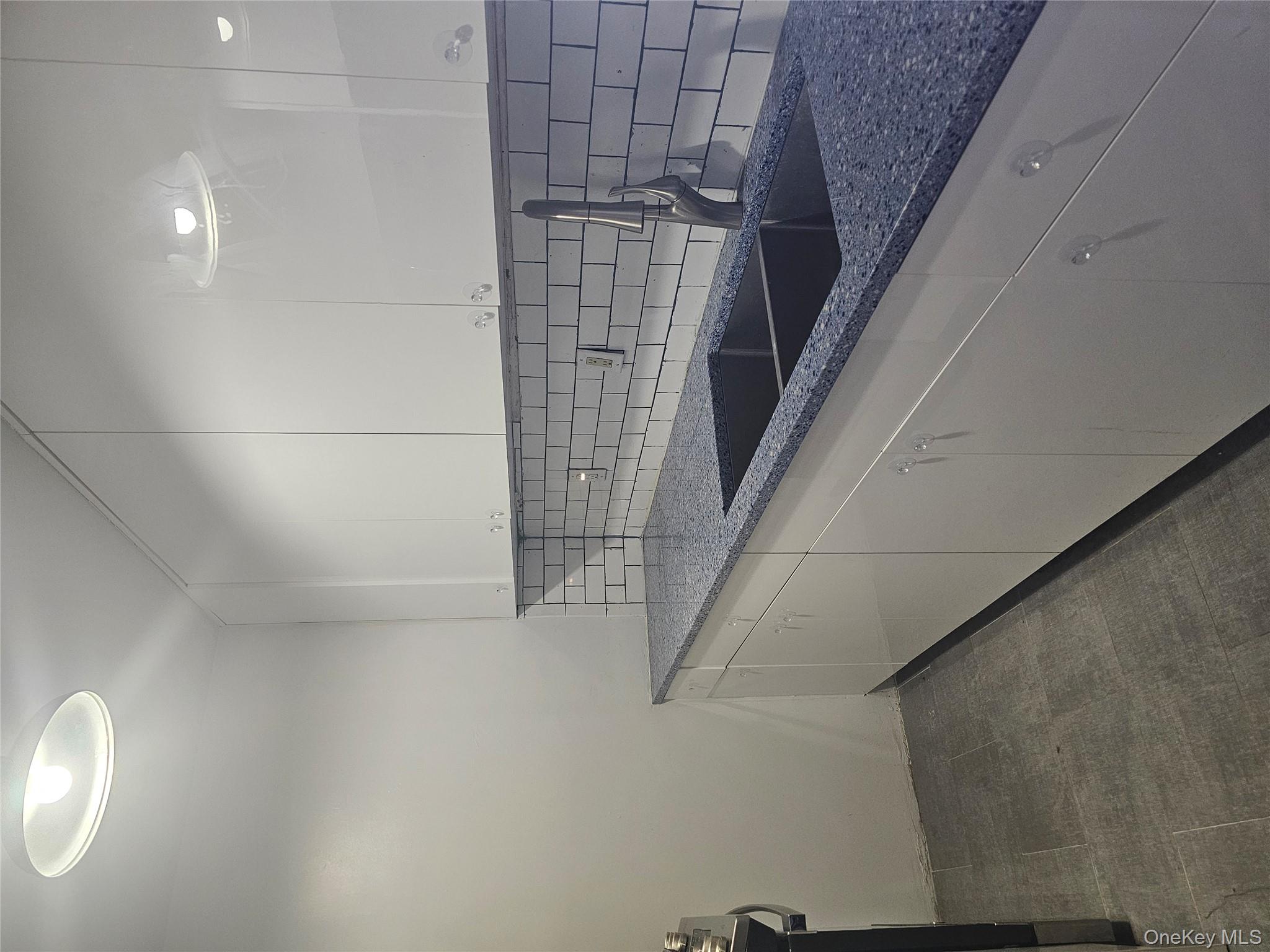 #5 photo, 833 Central Avenue, Far Rockaway , NY 11691