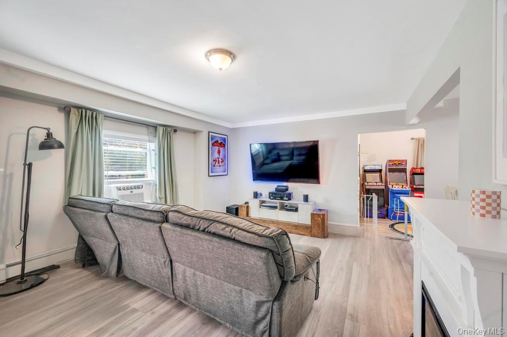 #10 photo, 382 Boyle Road, Selden , NY 11784