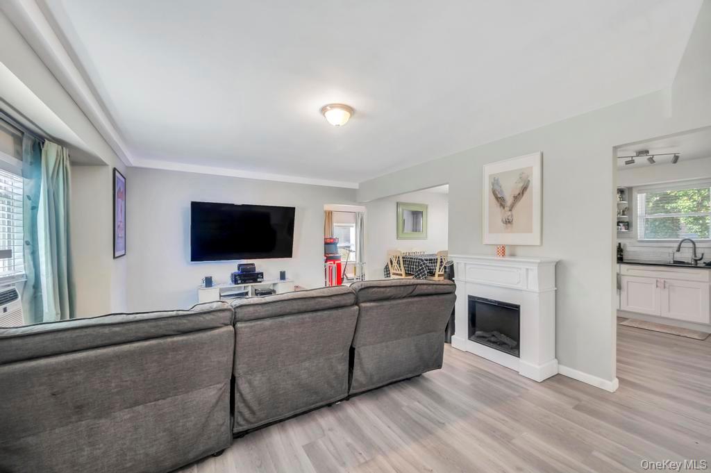 #13 photo, 382 Boyle Road, Selden , NY 11784