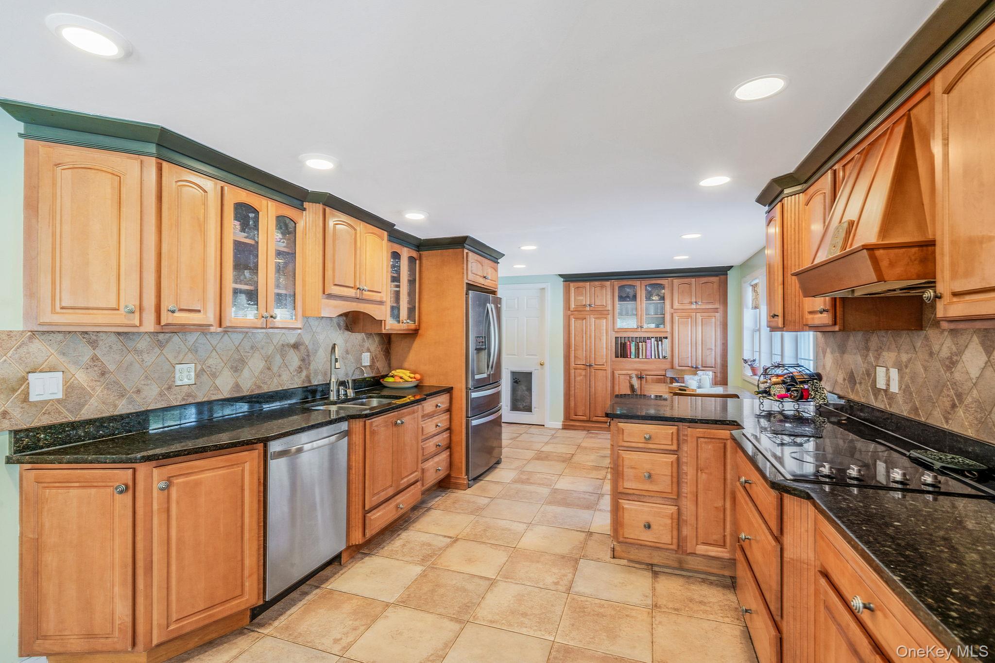 #13 photo, 9 Norway Pine Drive, Medford , NY 11763