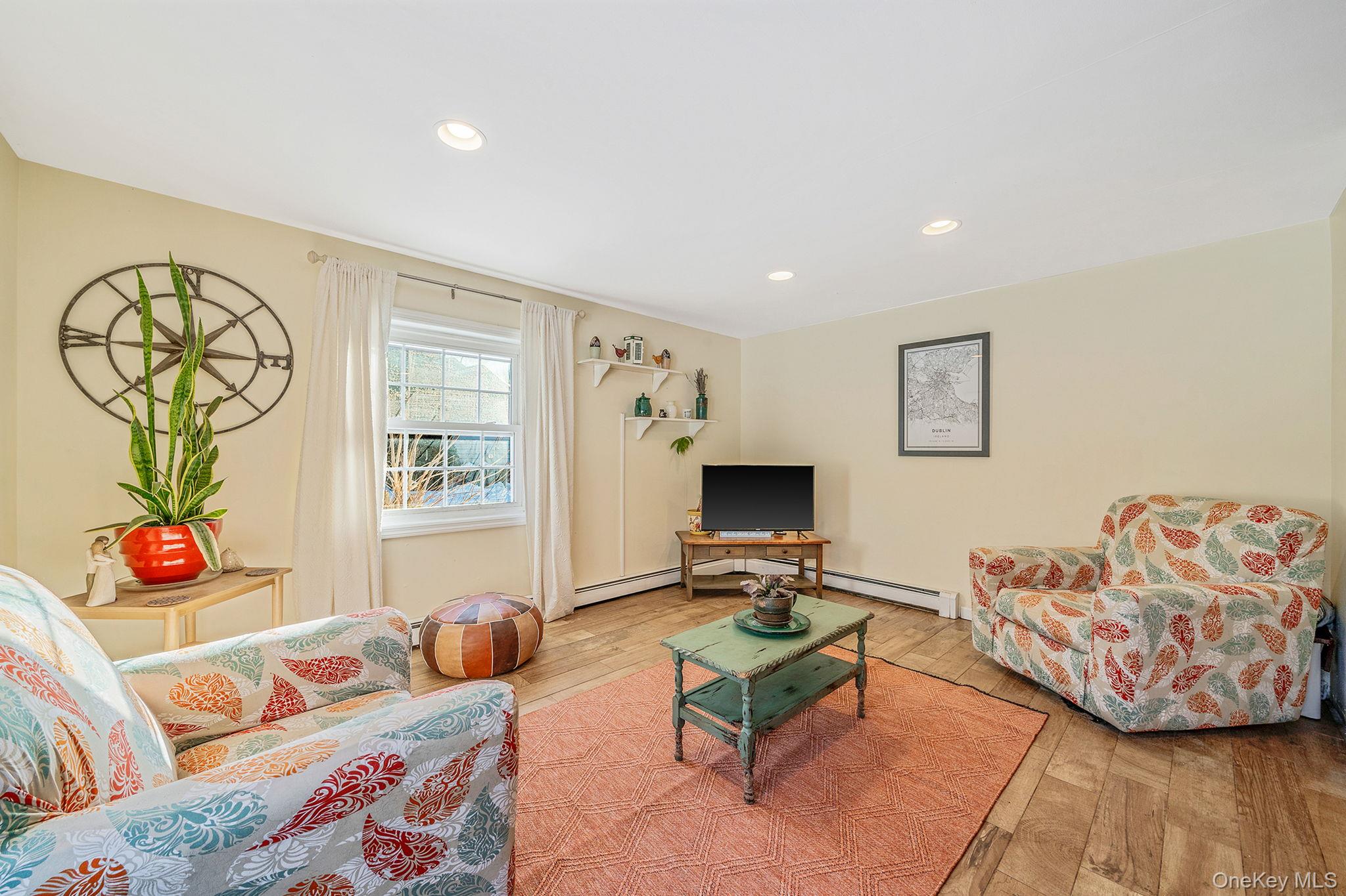 #14 photo, 9 Norway Pine Drive, Medford , NY 11763