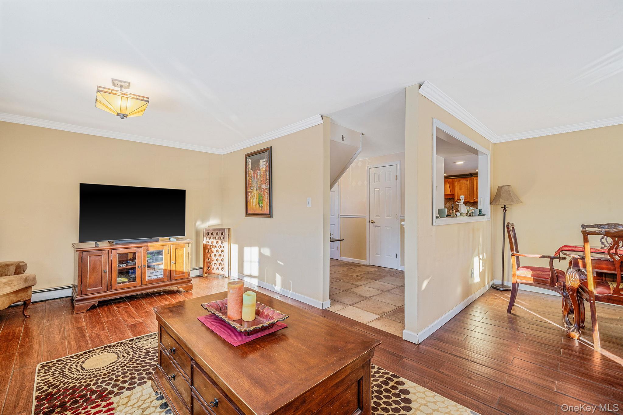 #8 photo, 9 Norway Pine Drive, Medford , NY 11763