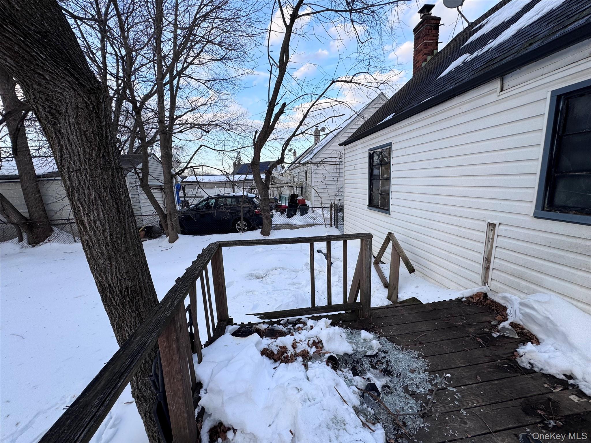 #16 photo, 728 Martin Drive, Uniondale , NY 11553