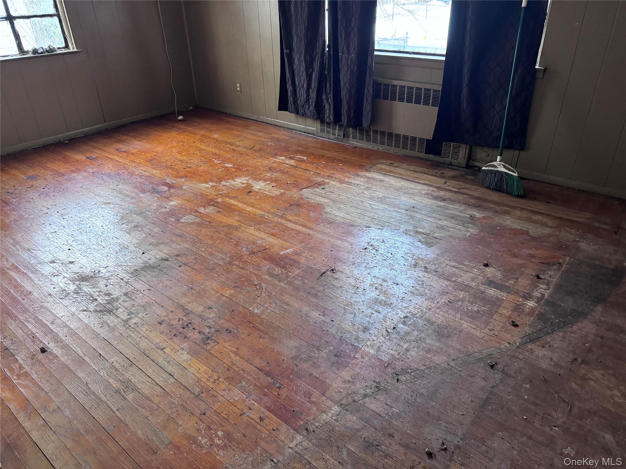 #8 photo, 728 Martin Drive, Uniondale , NY 11553