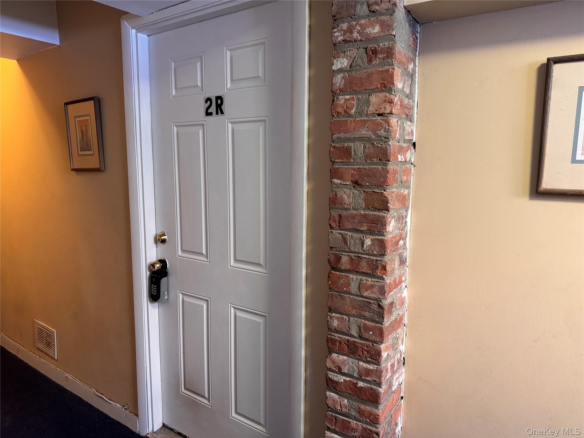 #18 photo, 175 Main Street, Ossining , NY 10562