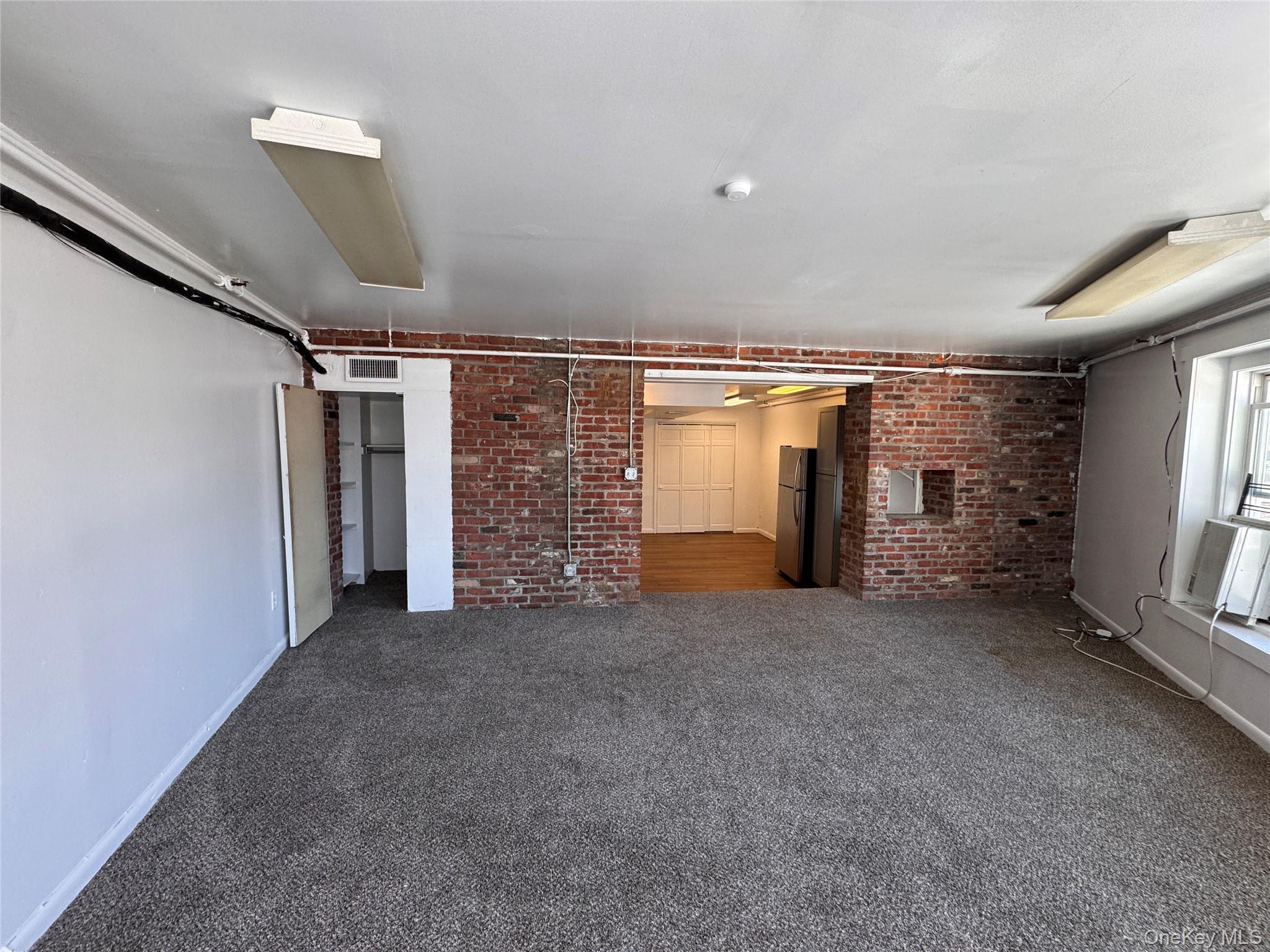 #9 photo, 175 Main Street, Ossining , NY 10562