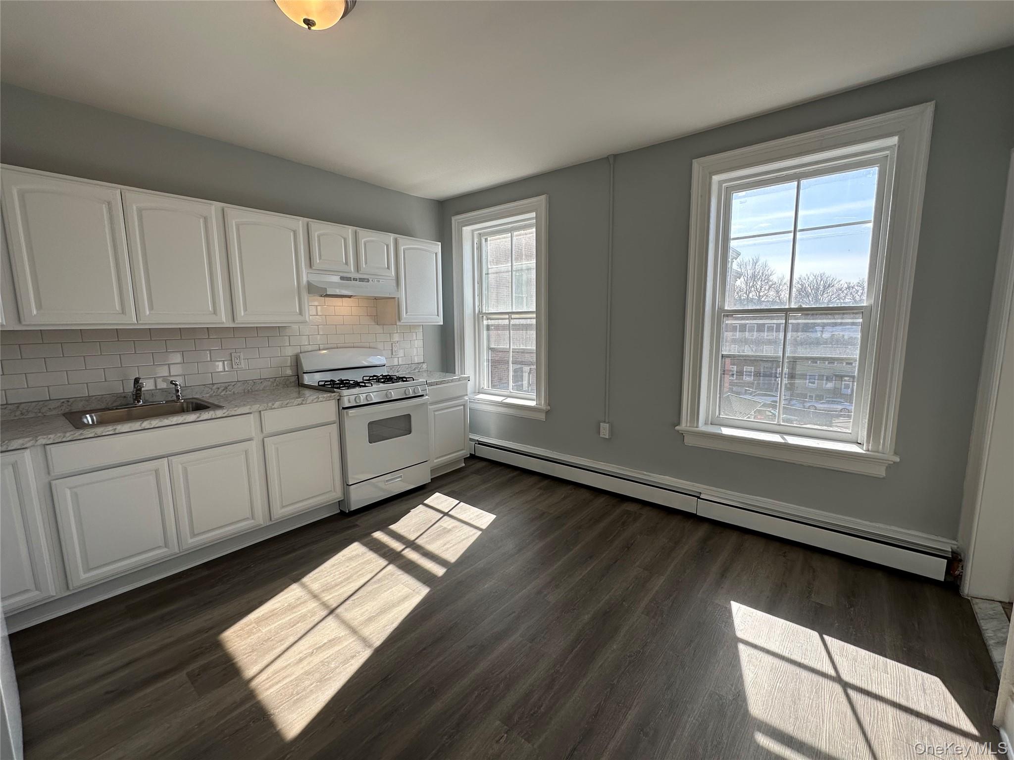 #4 photo, 87 Broadway, 뉴욕주 Newburgh , NY 12550