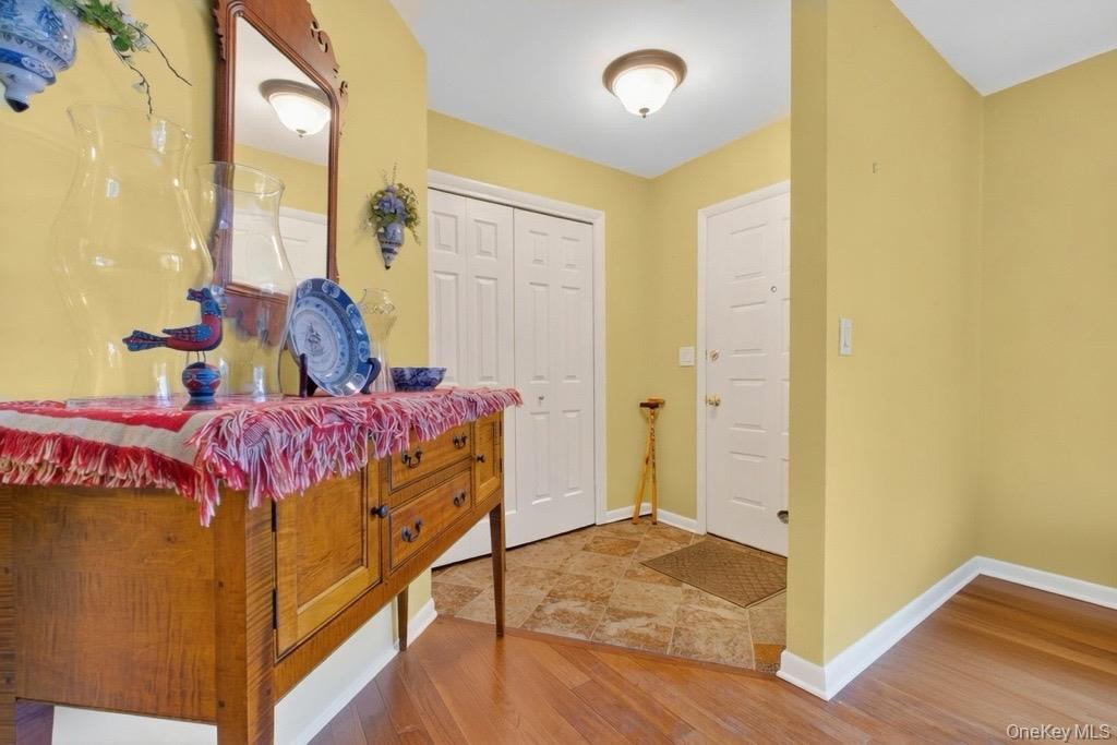 #2 photo, 202 Falcon Court, Poughkeepsie , NY 12603