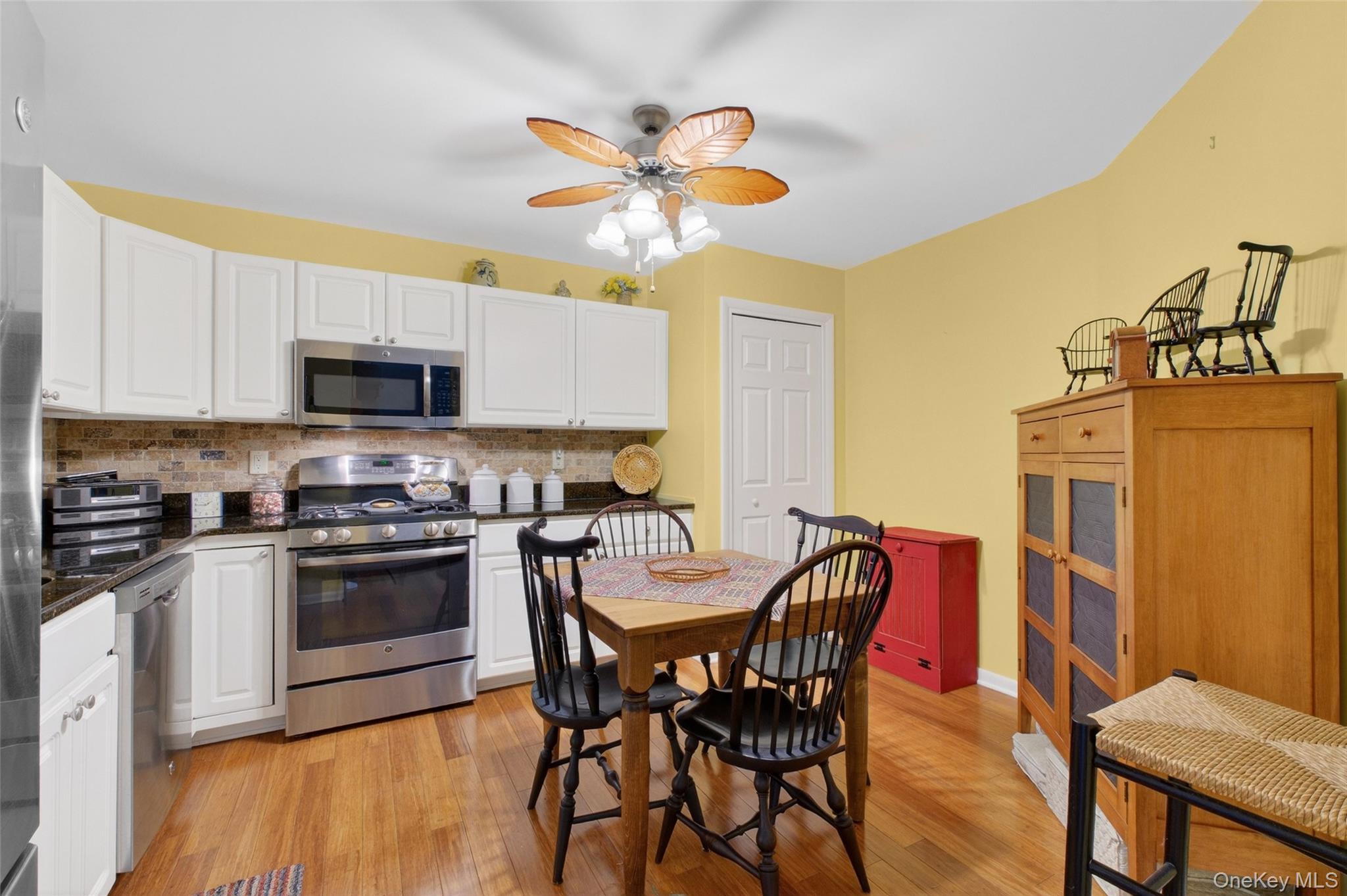 #9 photo, 202 Falcon Court, Poughkeepsie , NY 12603