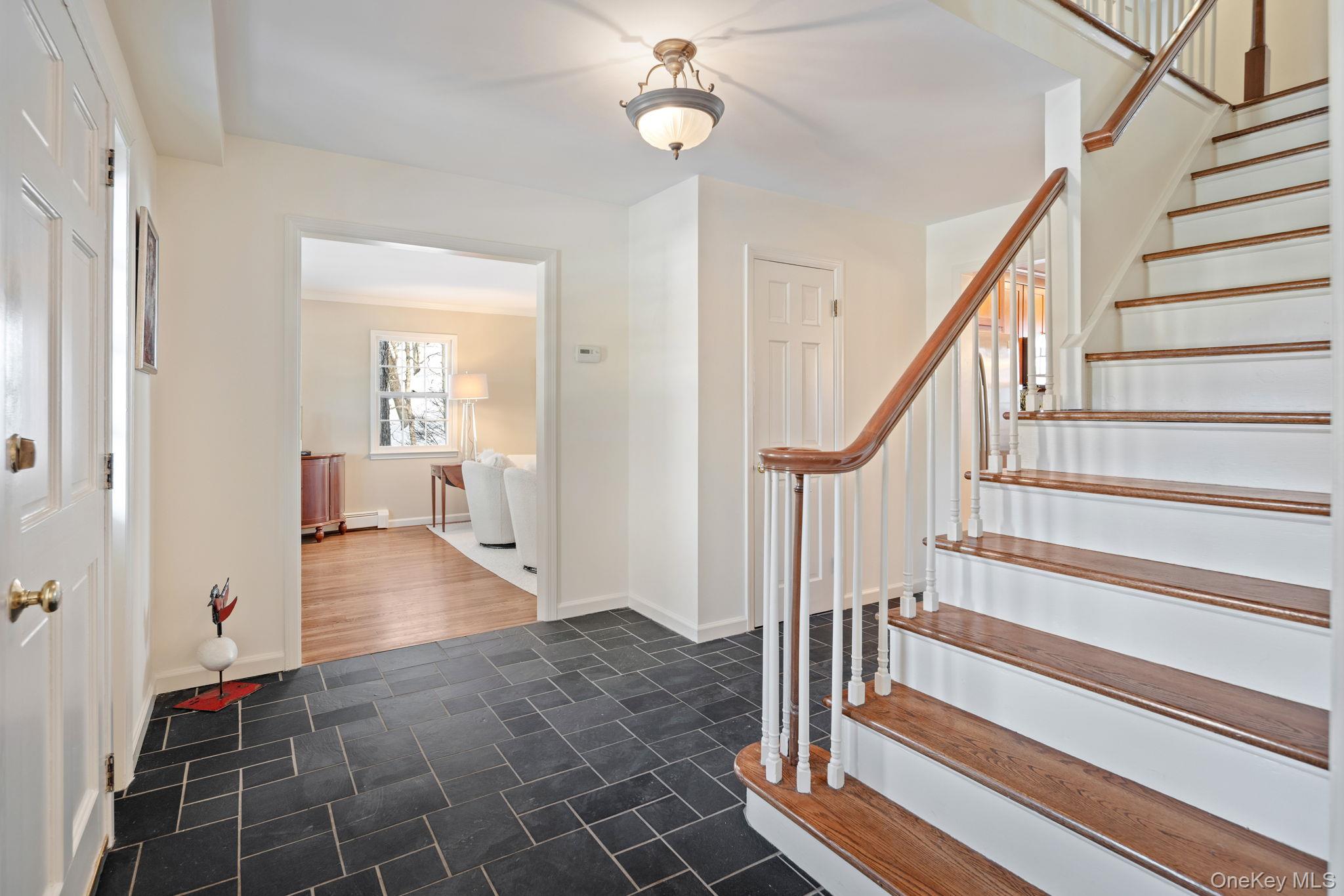 #11 photo, 9 Whitlaw Lane, Chappaqua , NY 10514