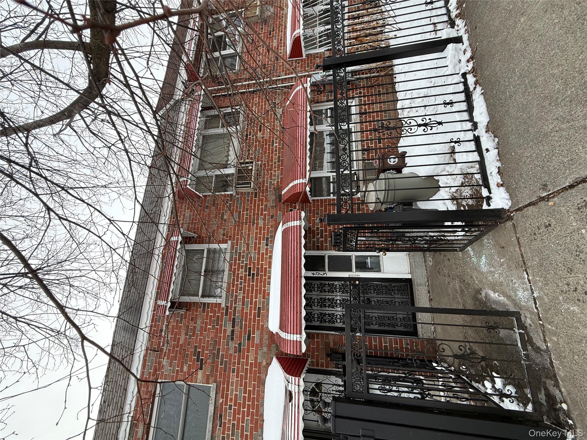 #1 photo, 4013 De Reimer Avenue, ব্রঙ্কস Bronx , NY 10466