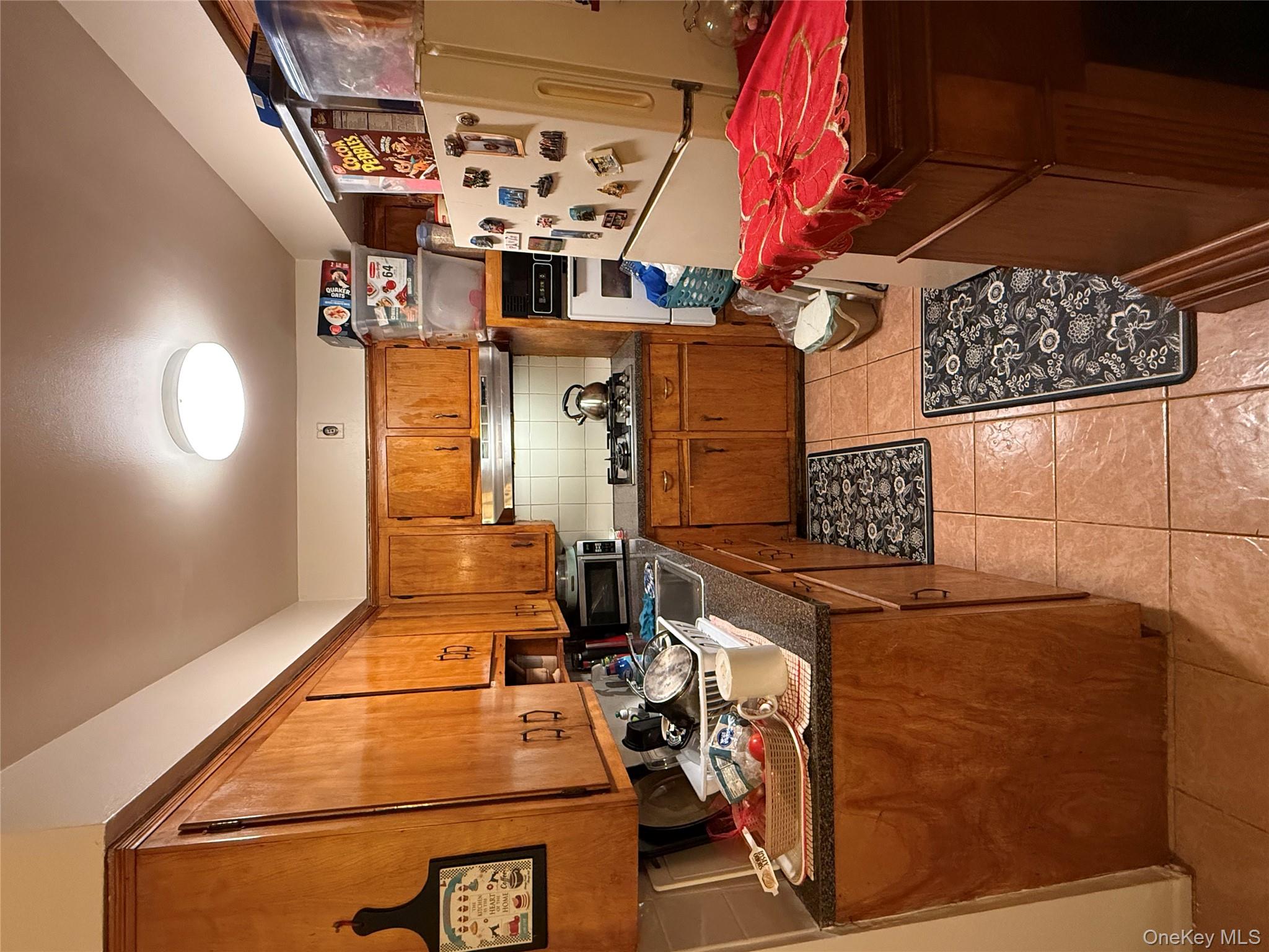 #7 photo, 4013 De Reimer Avenue, ব্রঙ্কস Bronx , NY 10466