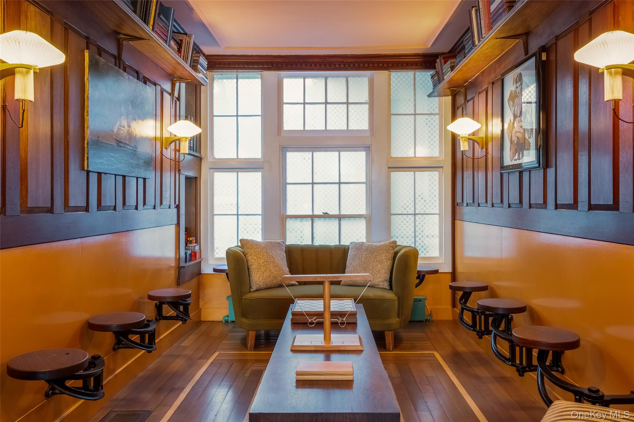 #13 photo, 10 Old Route 9, Hyde Park , NY 12580