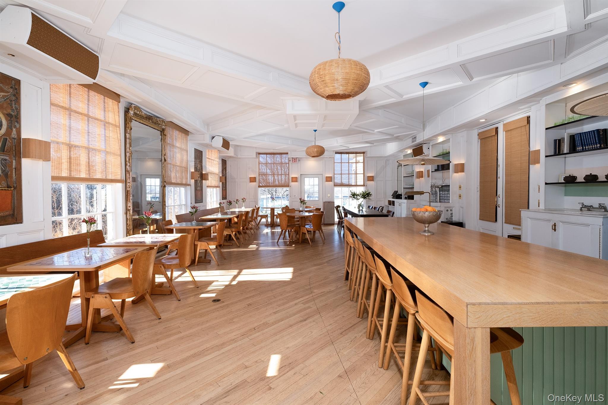 #19 photo, 10 Old Route 9, Hyde Park , NY 12580