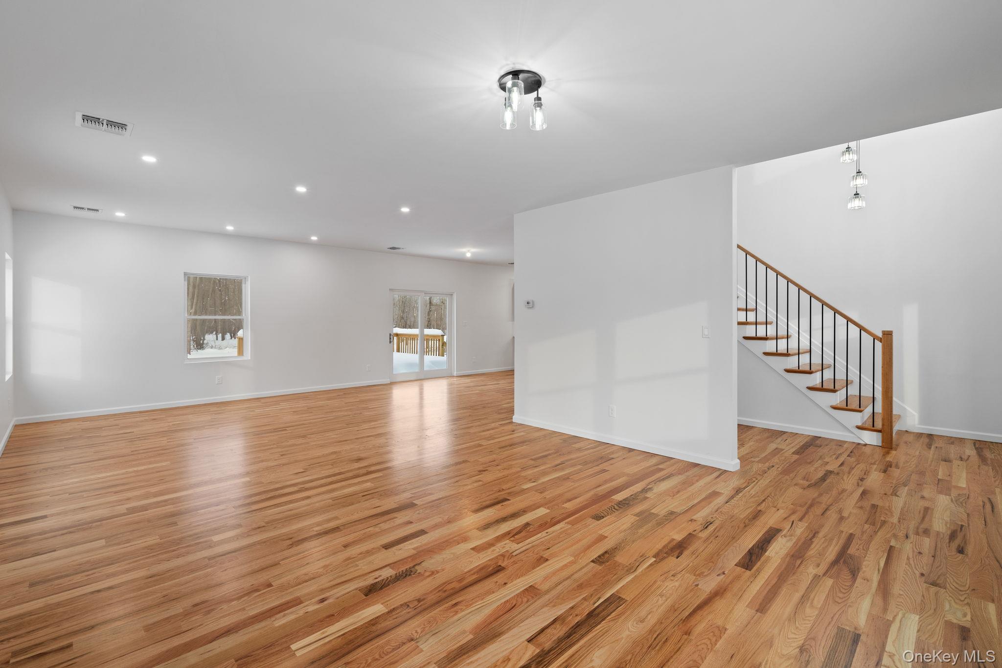 #14 photo, 28 Northern Avenue, Walden , NY 12586