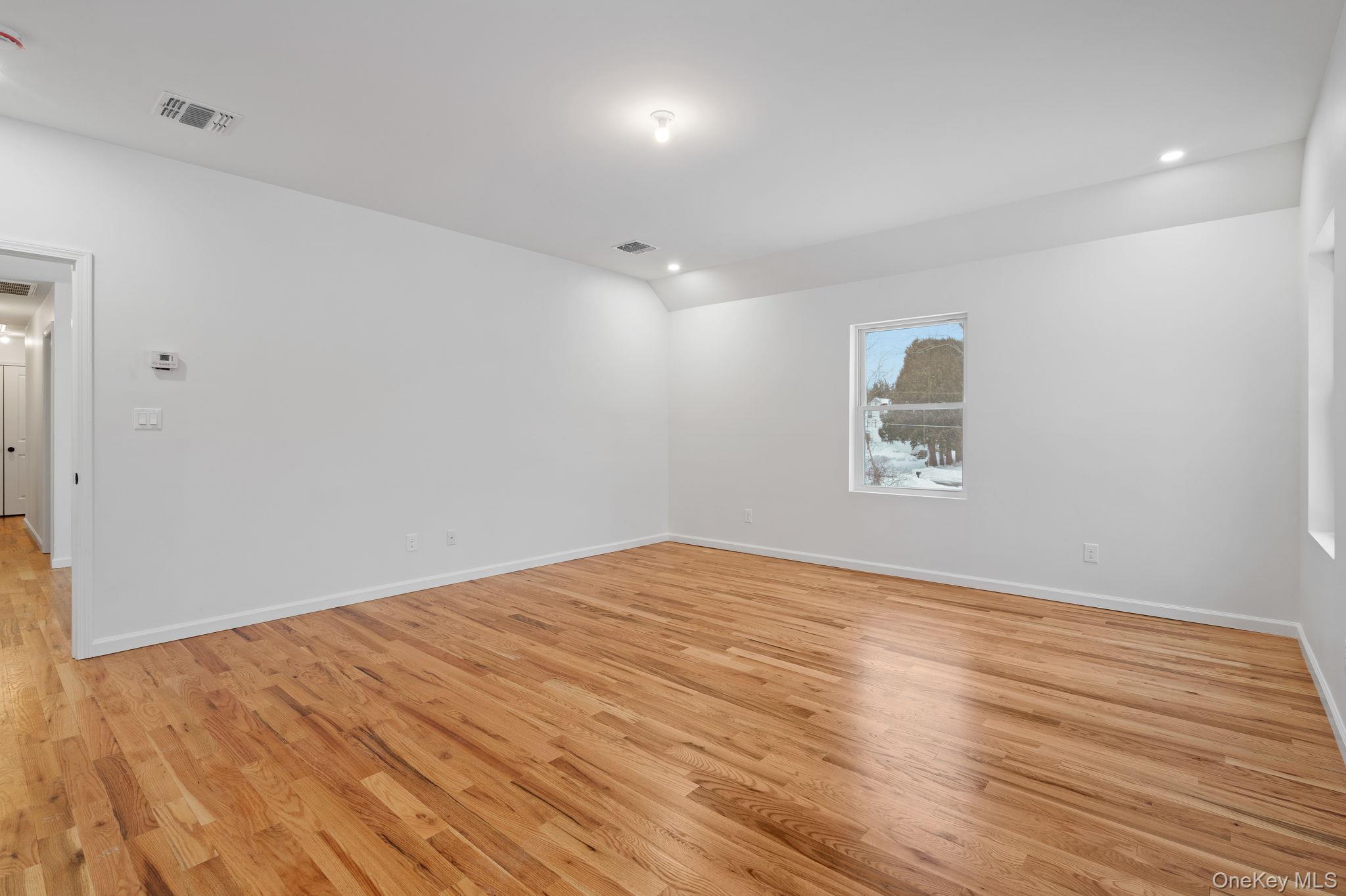 #18 photo, 28 Northern Avenue, Walden , NY 12586