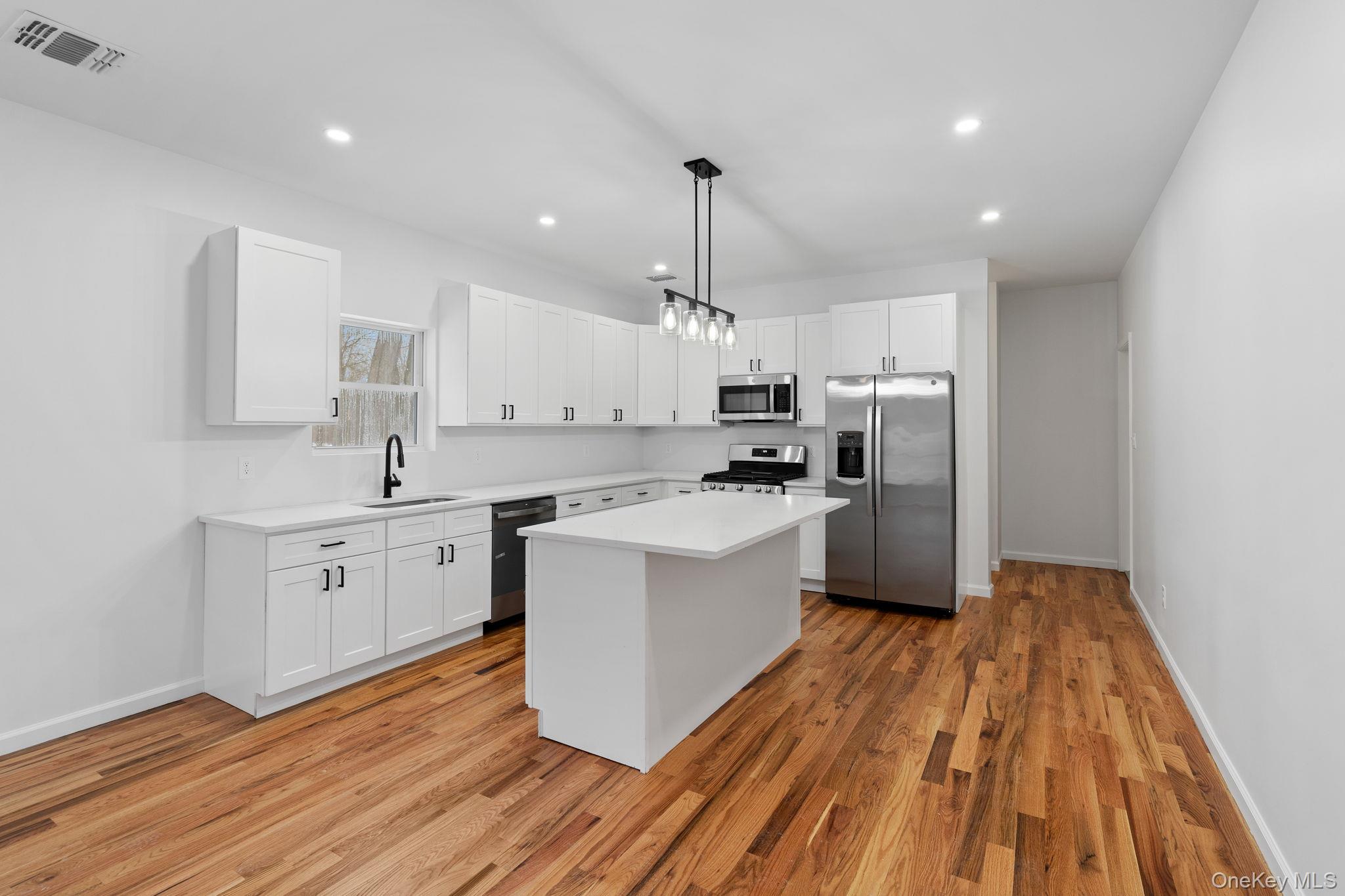 #2 photo, 28 Northern Avenue, Walden , NY 12586