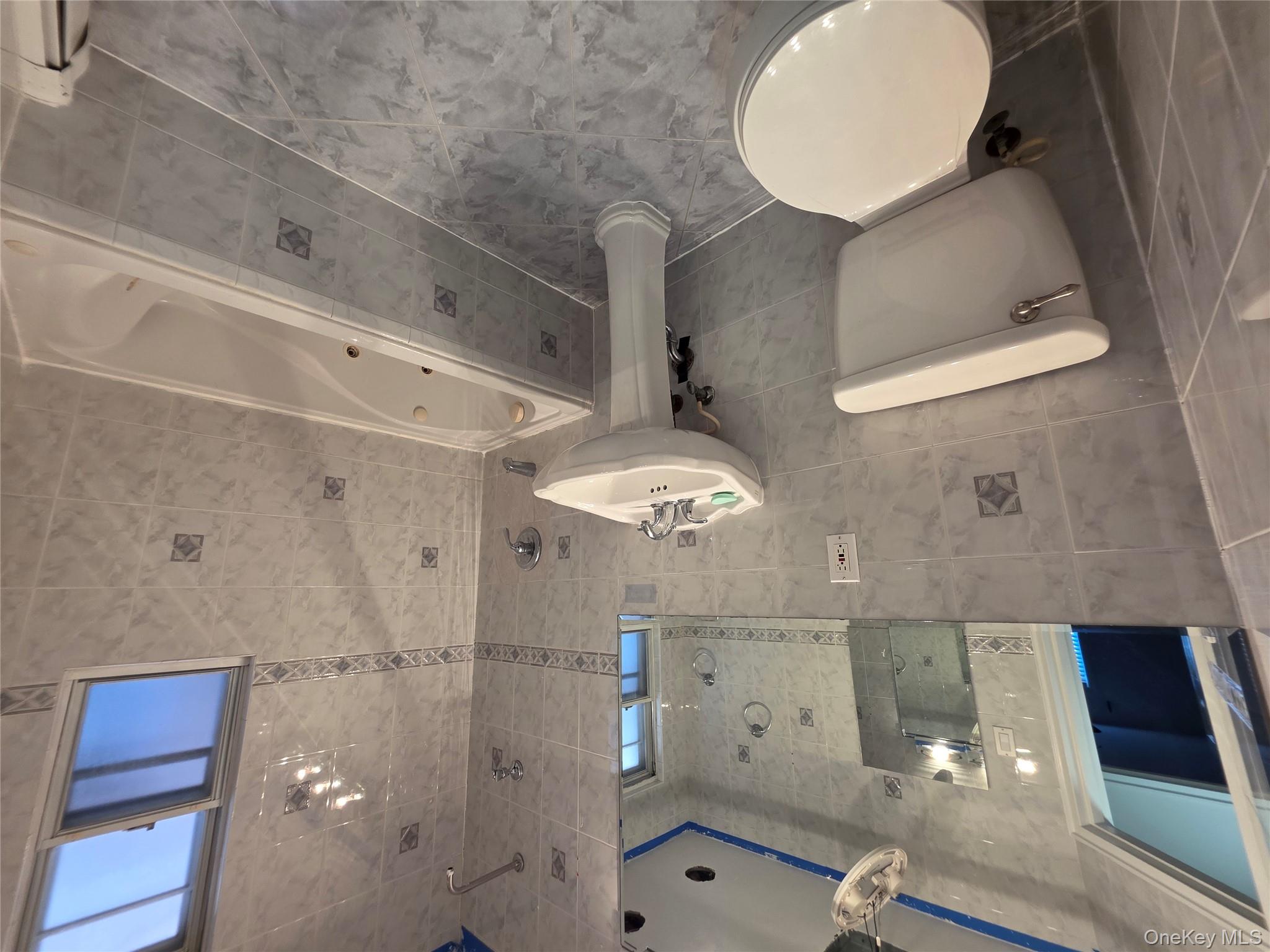 #16 photo, 2928 Wilson Avenue, Bronx , NY 10469