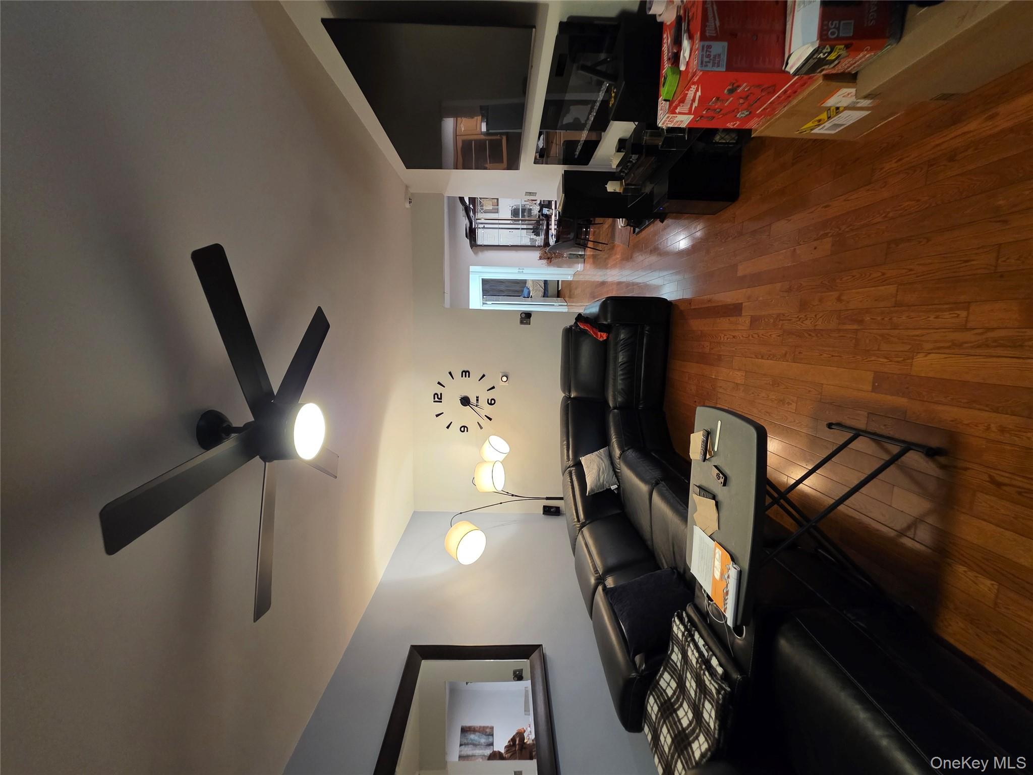 #3 photo, 2928 Wilson Avenue, Bronx , NY 10469