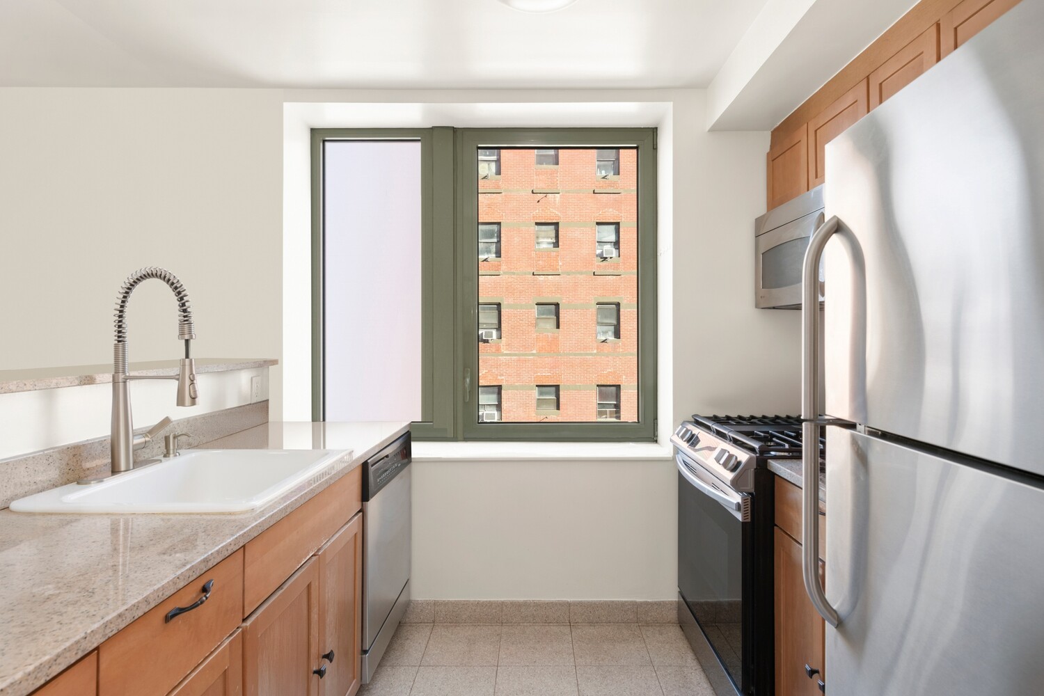 #6 photo, 2132 2ND Avenue, מנהטן East Harlem , NY 10029