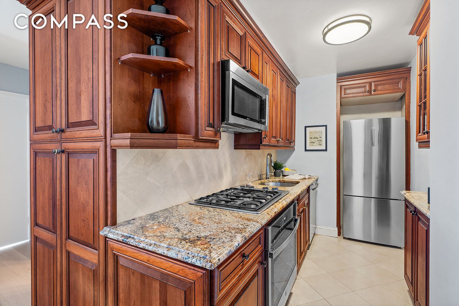 #5 photo, 400 E 85th Street, מנהטן Upper East Side , NY 10028