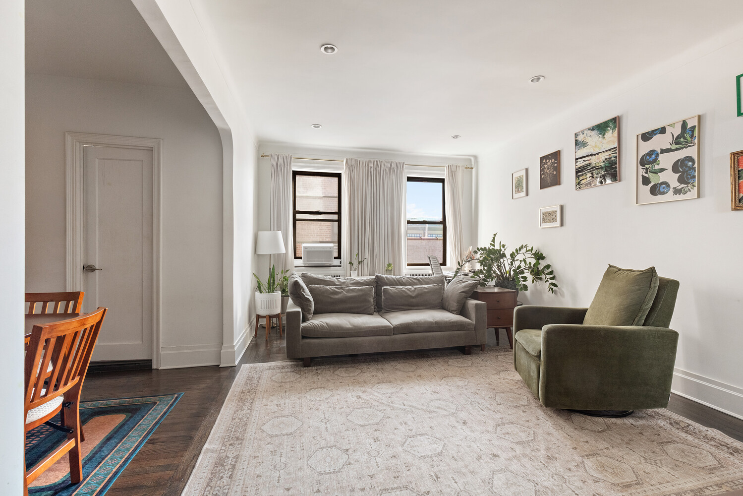 #2 photo, 192 E 8TH Street, ব্রুকলিন Kensington , NY 11218