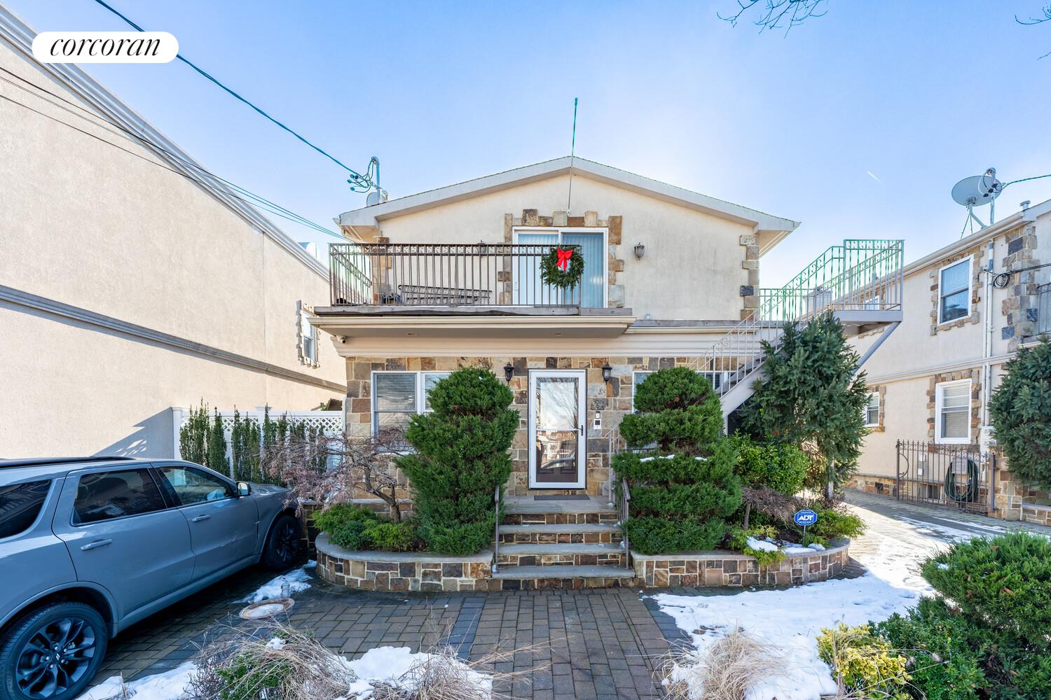 #11 photo, 162-16 77TH Road, Flushing , NY 11366