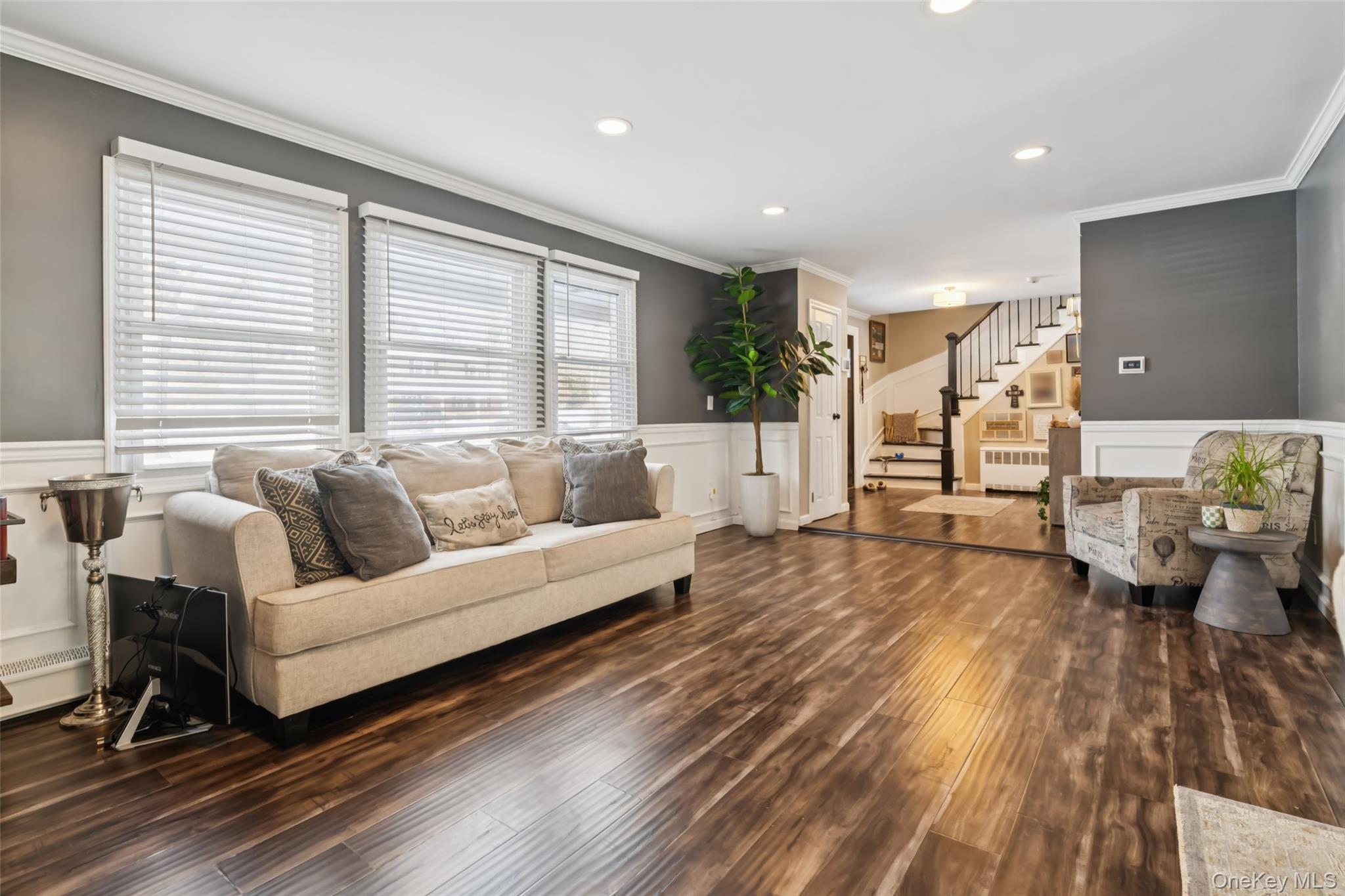 #6 photo, 7 Gary Street, Port Jefferson Station , NY 11776