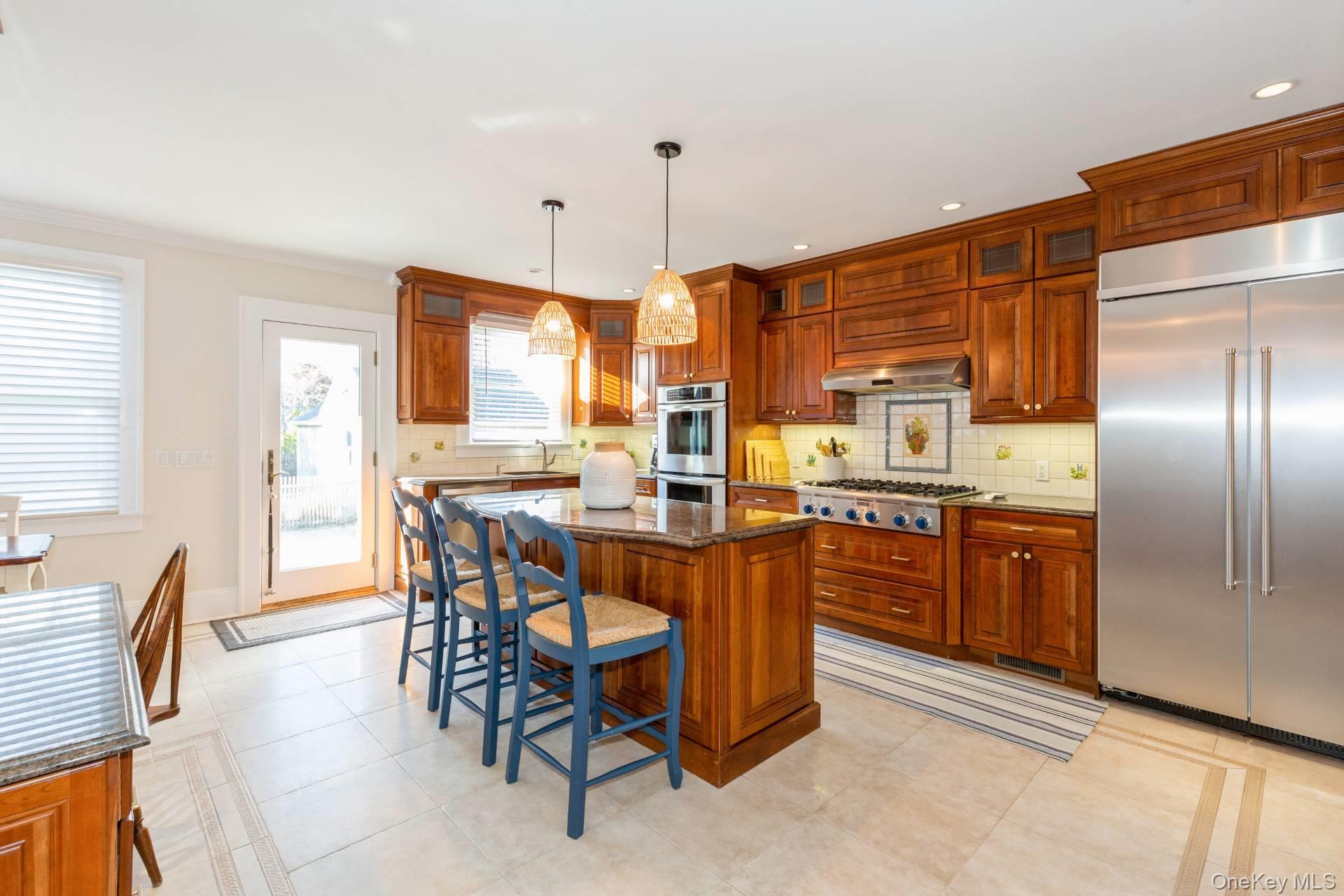 #15 photo, 39 Beach Road, Westhampton Beach , NY 11978