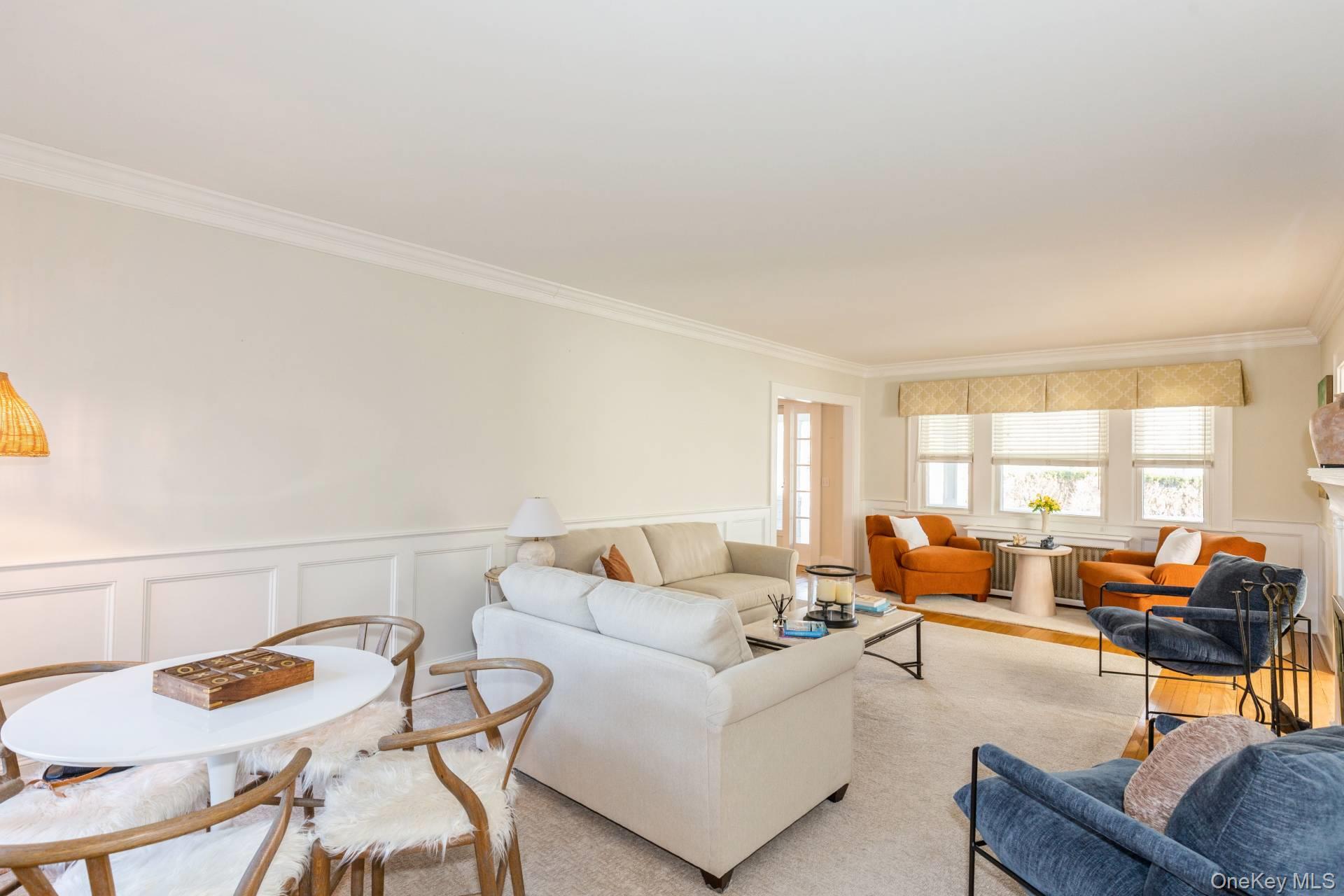 #7 photo, 39 Beach Road, Westhampton Beach , NY 11978