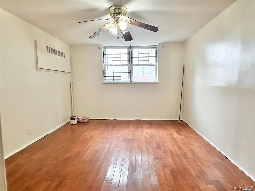 #5 photo, 100-42 Francis Lewis Boulevard, Queens Village , NY 11429