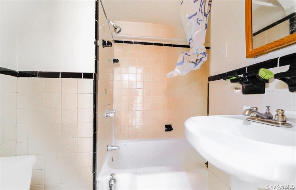 #8 photo, 100-42 Francis Lewis Boulevard, Queens Village , NY 11429