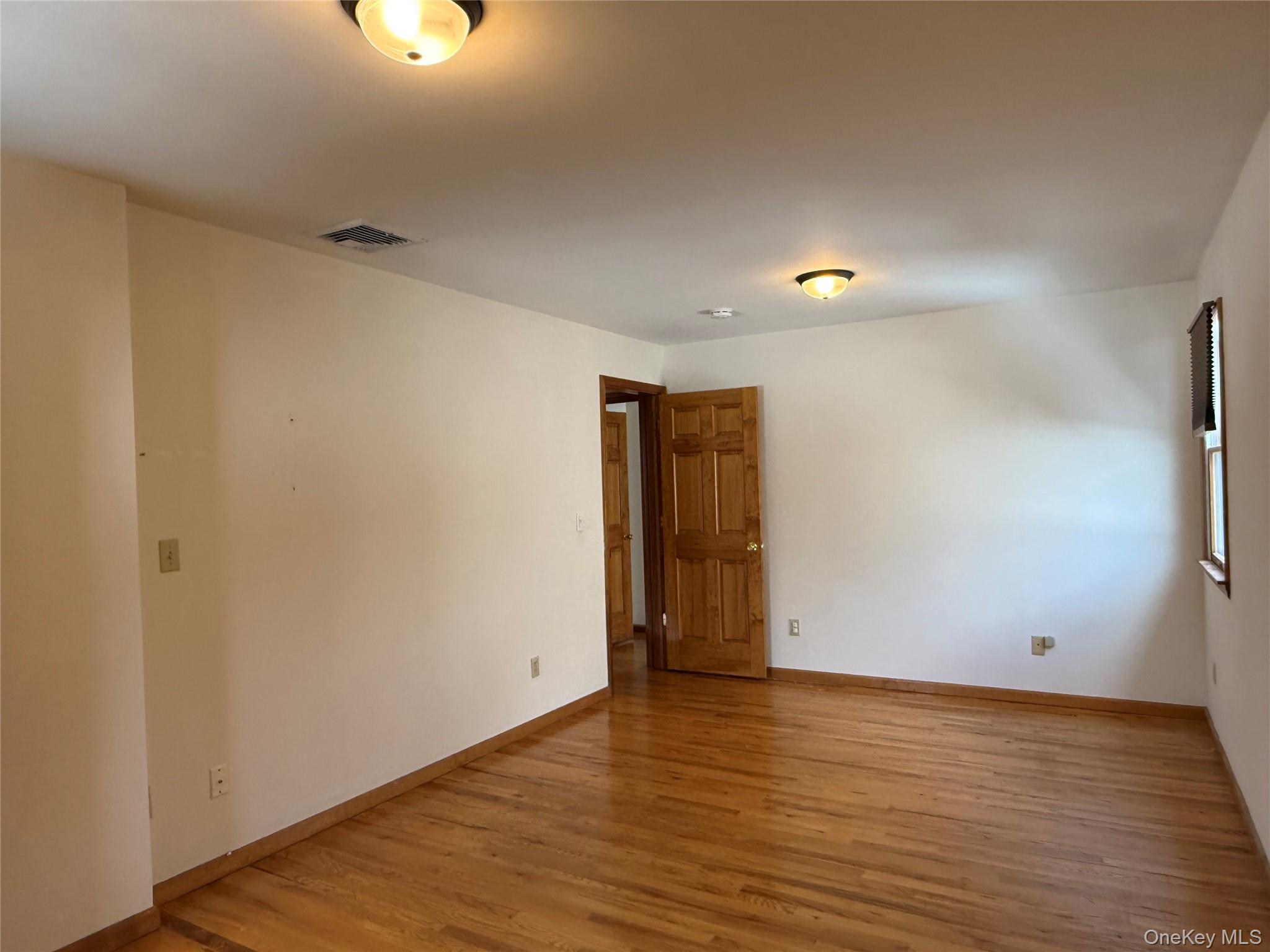 #16 photo, 8 Caruso Court, Glen Cove , NY 11542