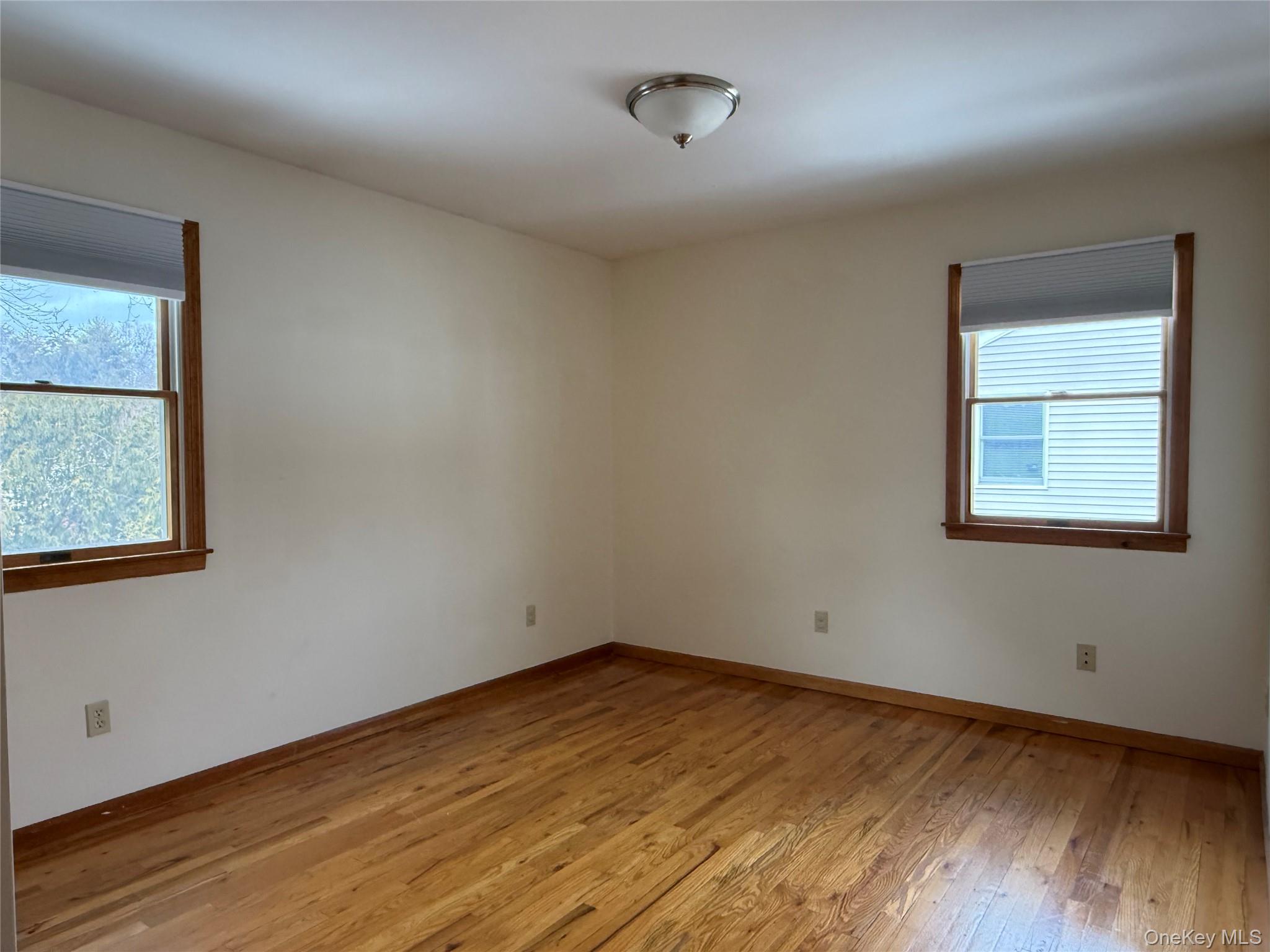 #17 photo, 8 Caruso Court, Glen Cove , NY 11542