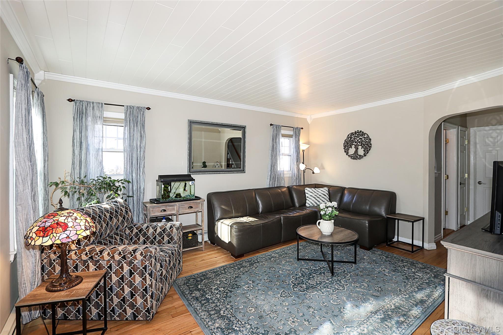 #3 photo, 58 Elm Court, New Hyde Park , NY 11040