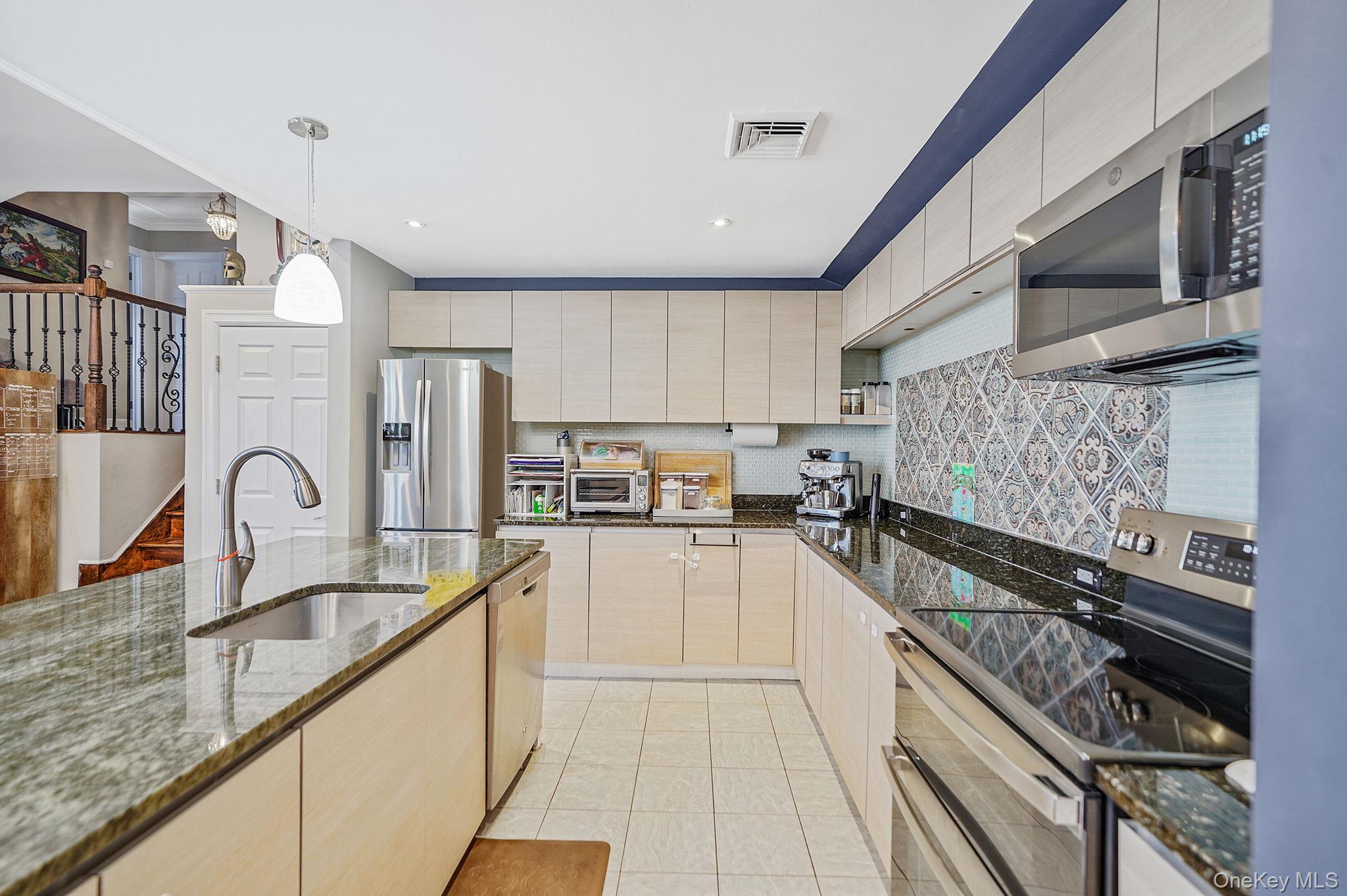 #13 photo, 1384 Dieman Lane, East Meadow , NY 11554