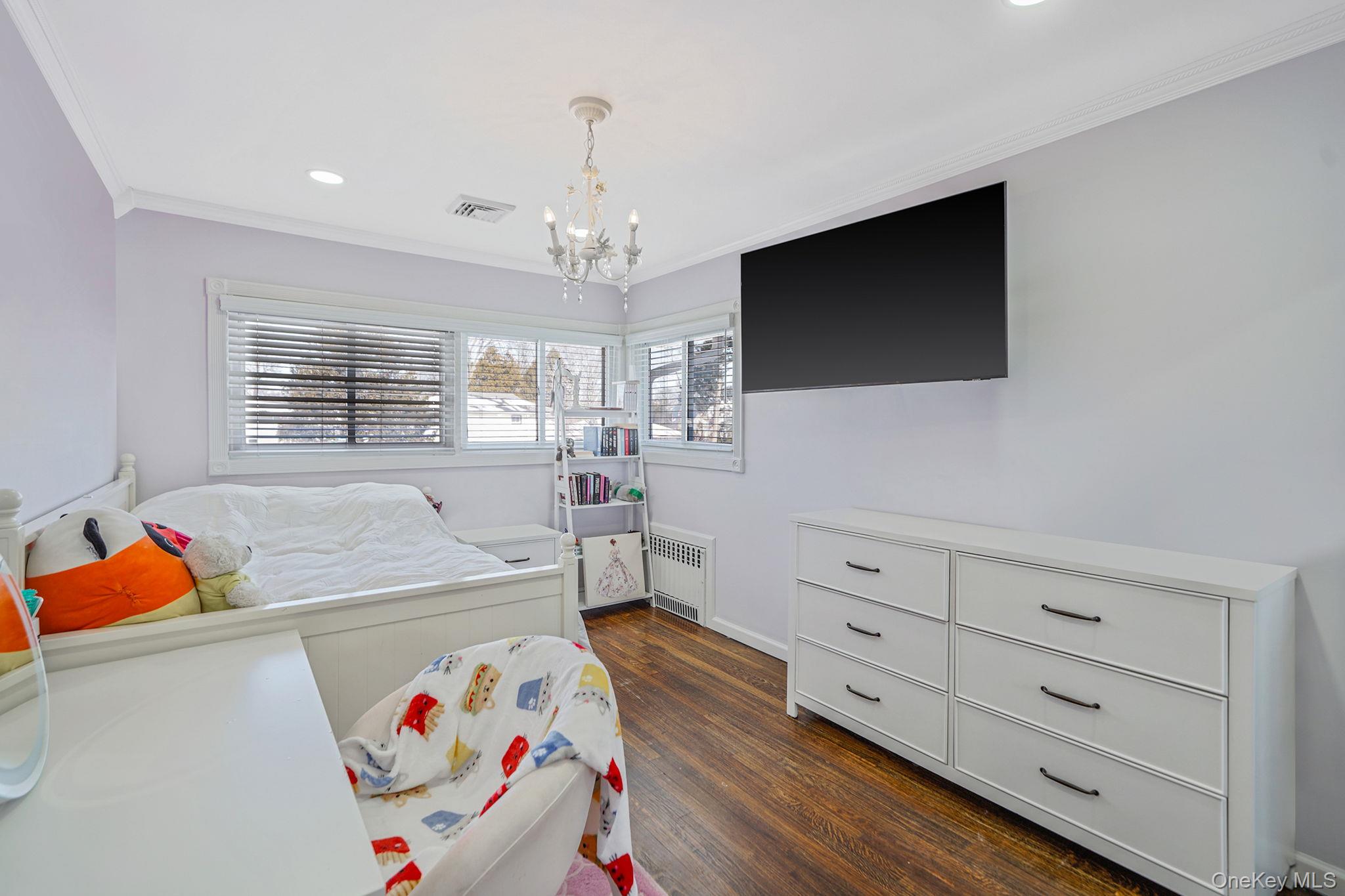 #19 photo, 1384 Dieman Lane, East Meadow , NY 11554