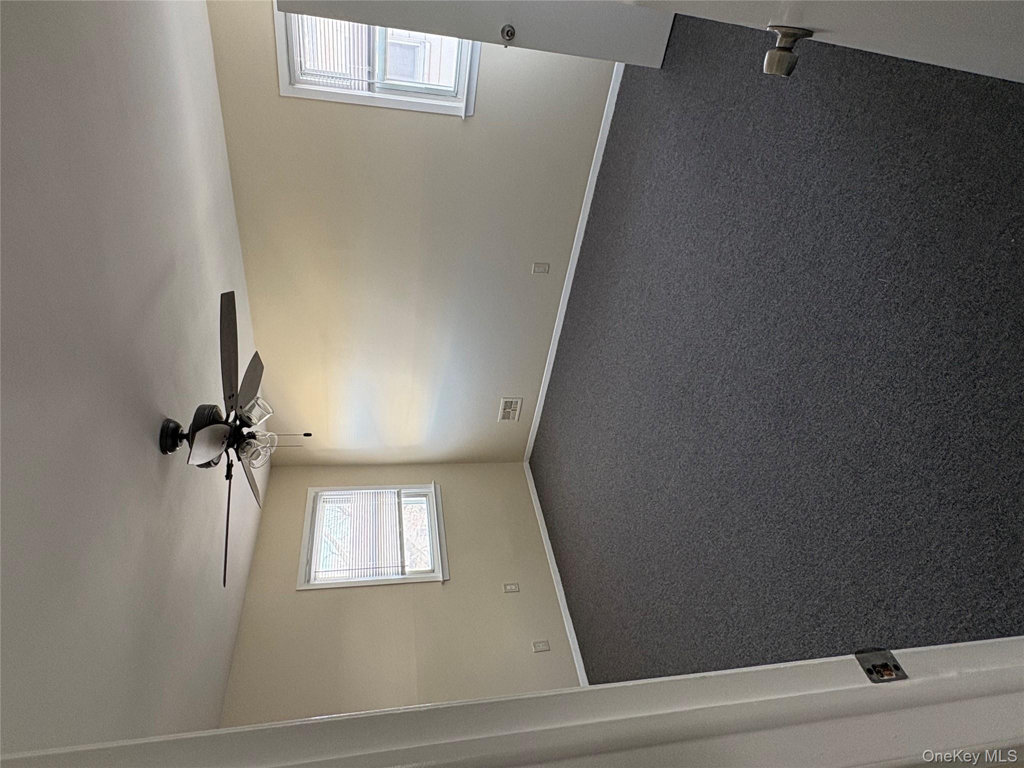 #4 photo, 235-09 147th Drive, קווינס Rosedale , NY 11422