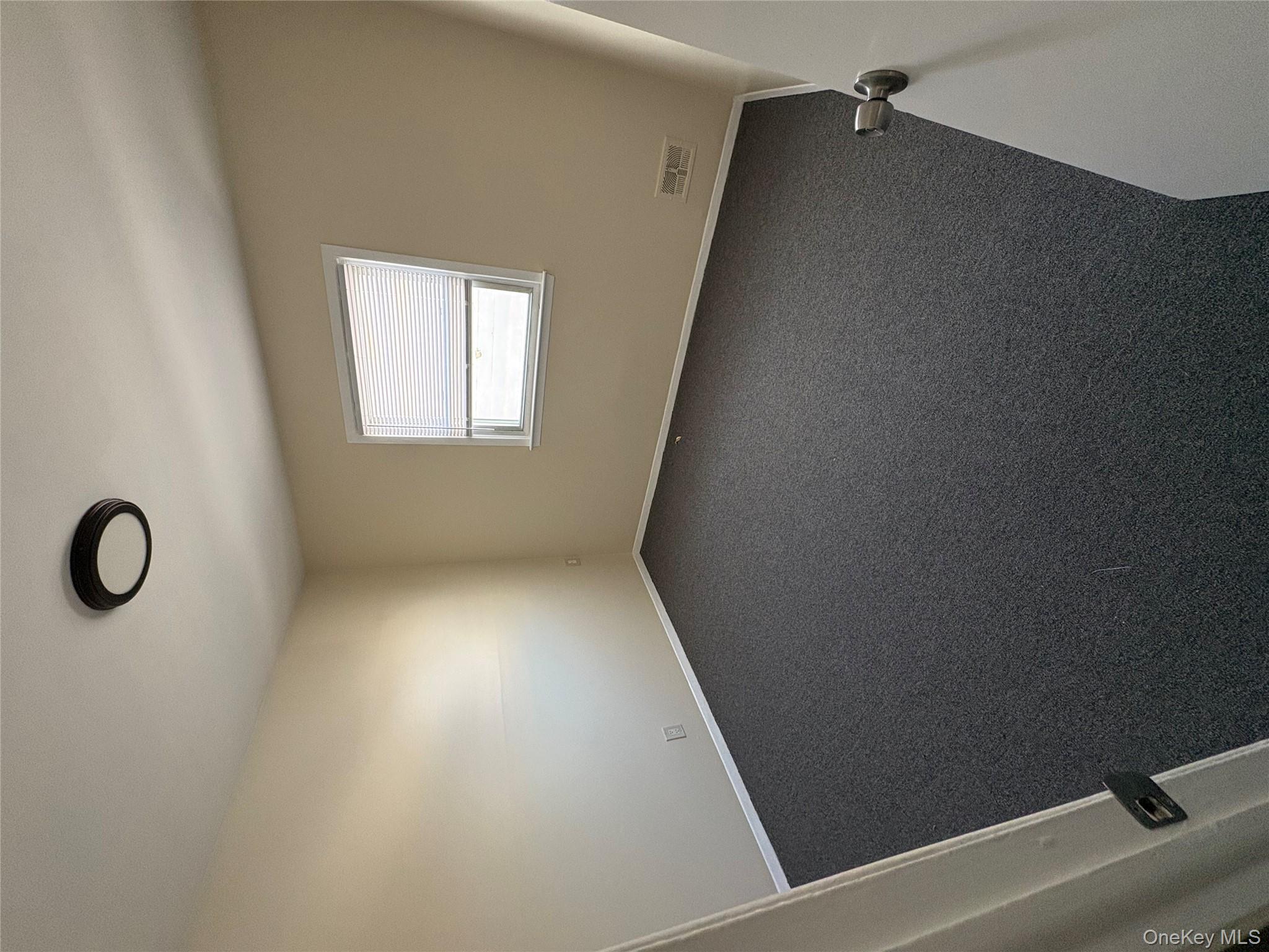 #6 photo, 235-09 147th Drive, קווינס Rosedale , NY 11422