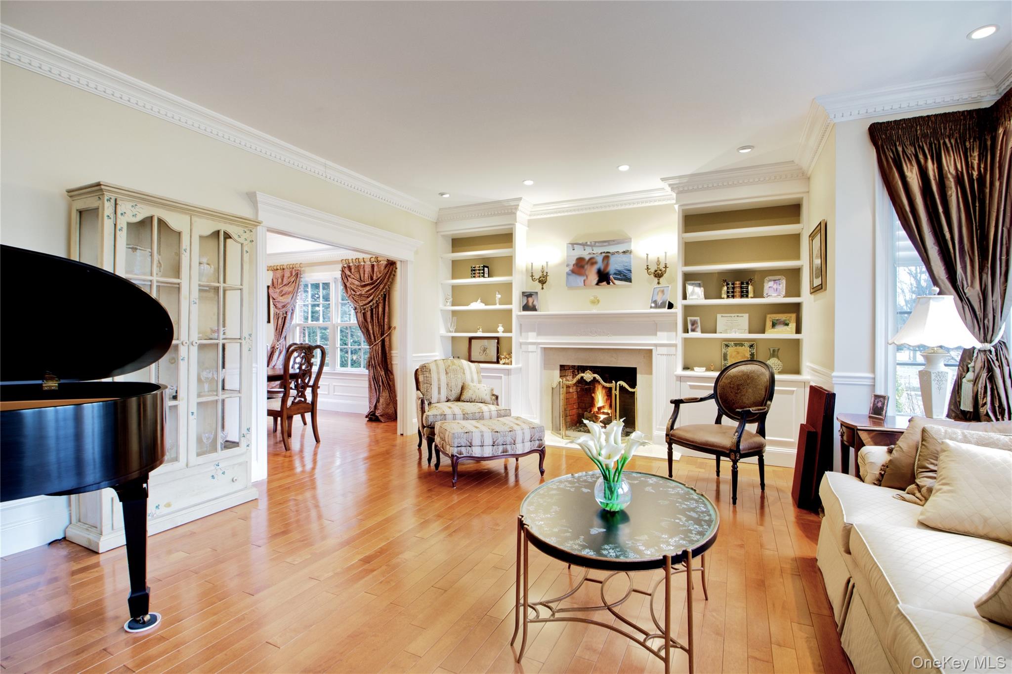 #5 photo, 101 Wetherill Road, Garden City , NY 11530